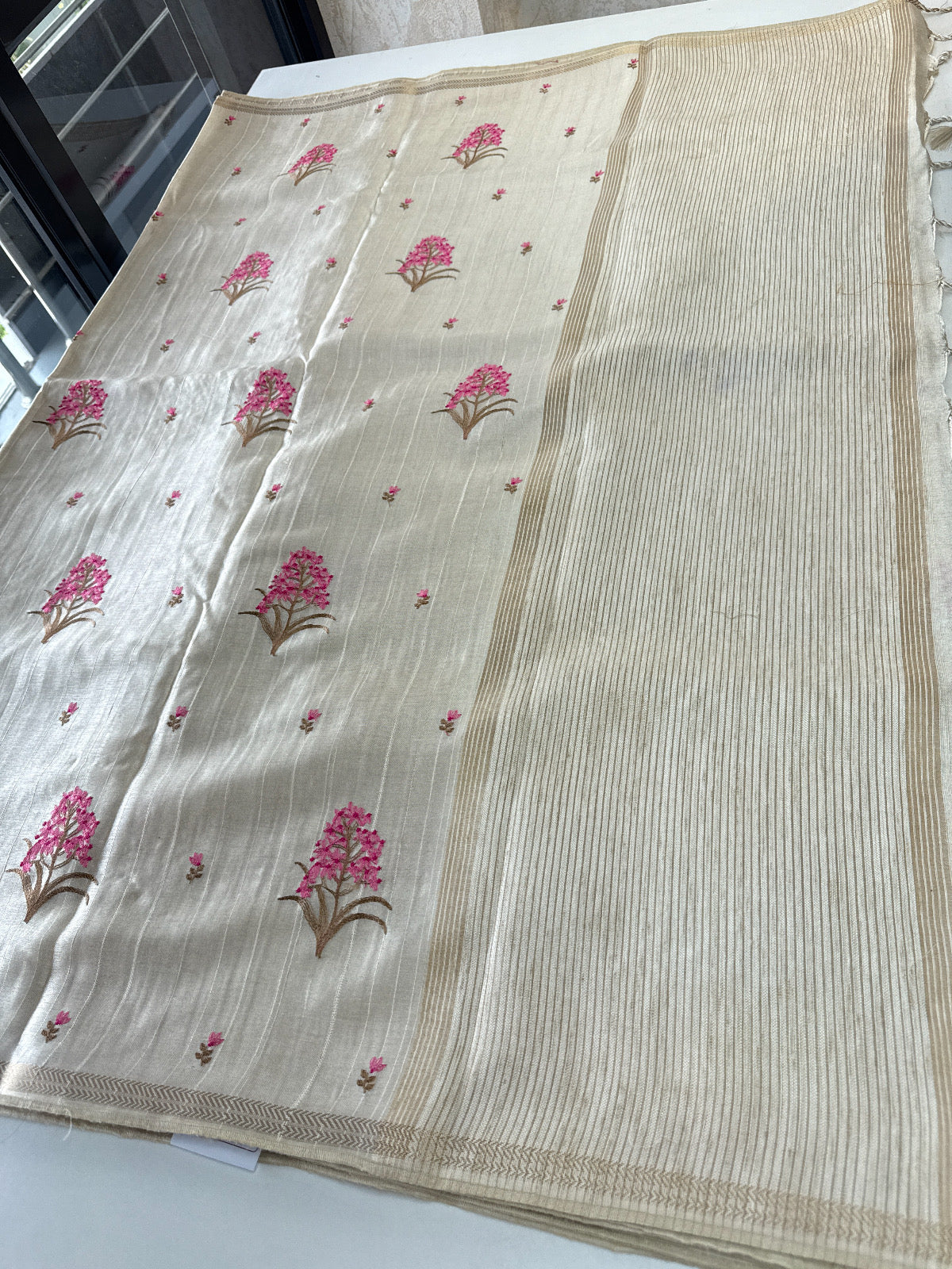 Soft semi Tussar Saree/ FG432