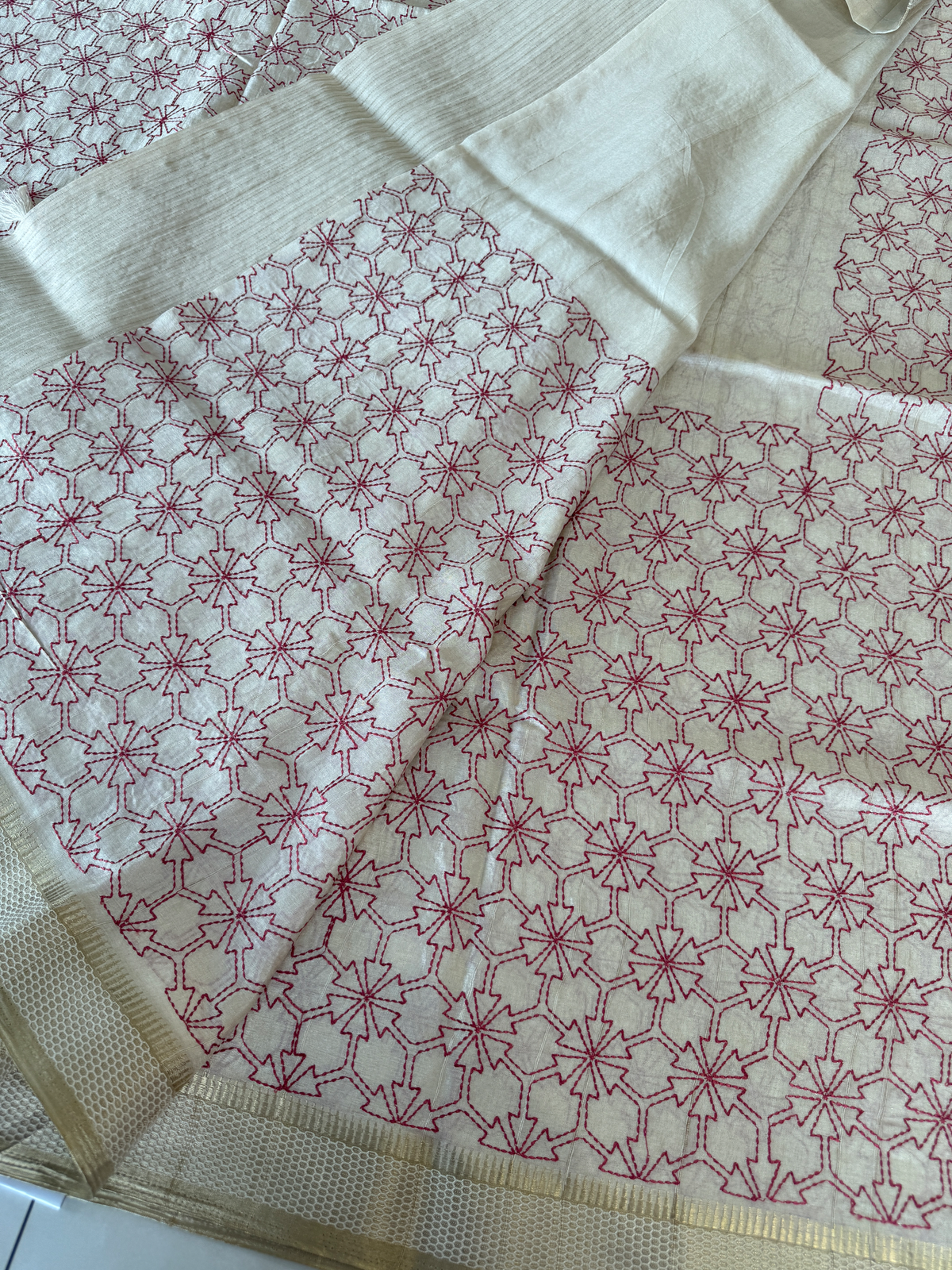 Soft Semi Tussar Saree/ 8016