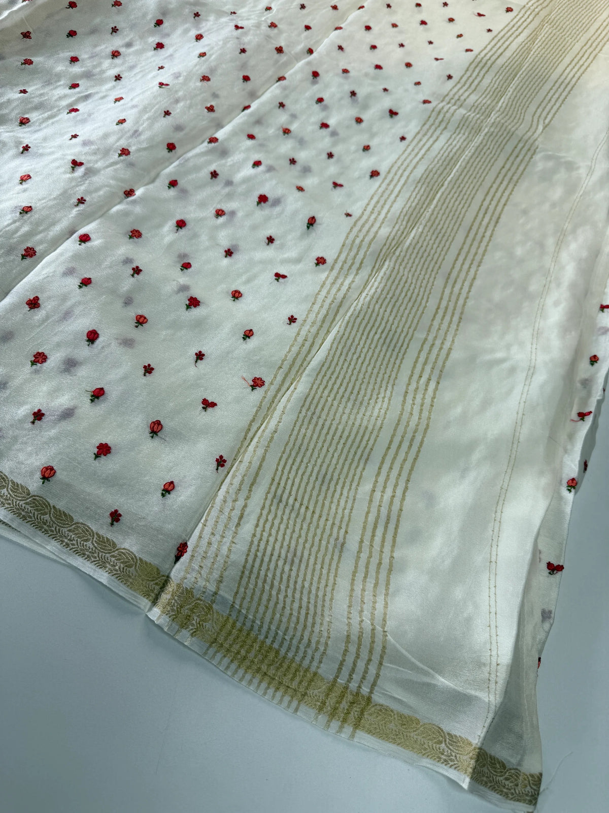 Platinum Georgette Saree/ 8523