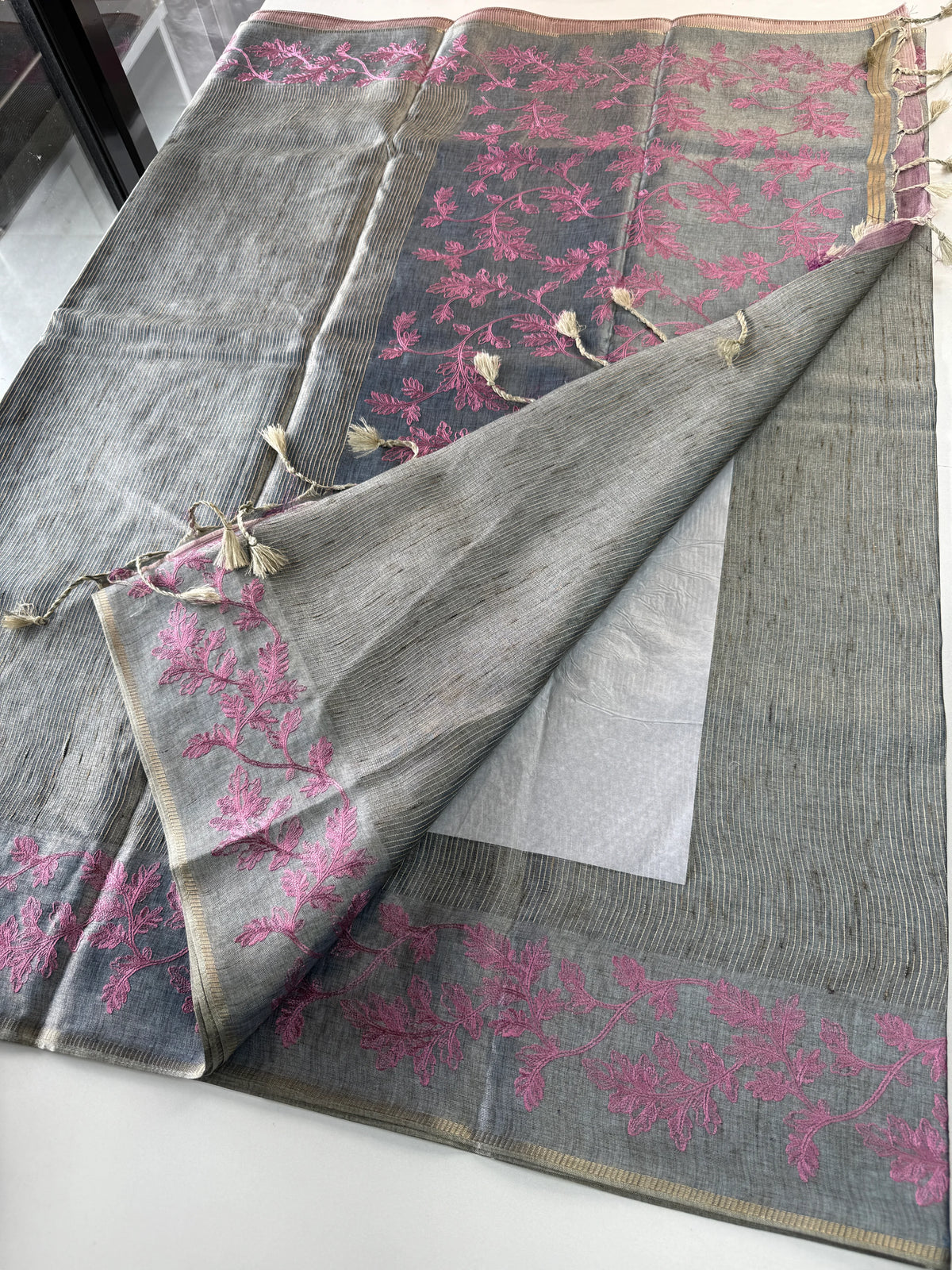 Semi Tussar Saree/ FG690