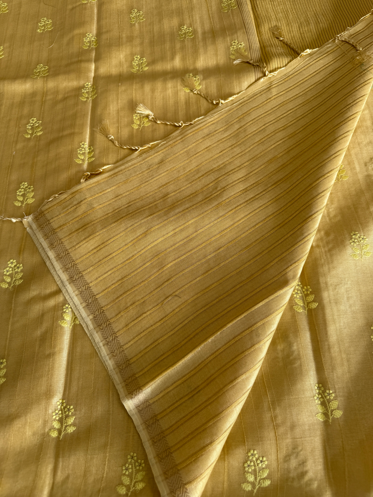 Soft Semi Tussar Saree/ FG10