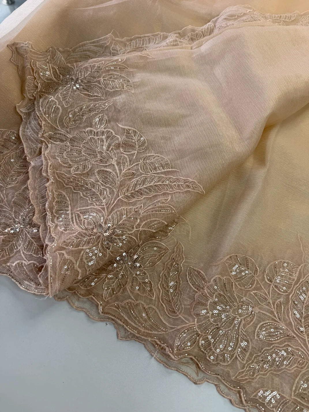Crushed Foil blended Organza Saree/ AM104