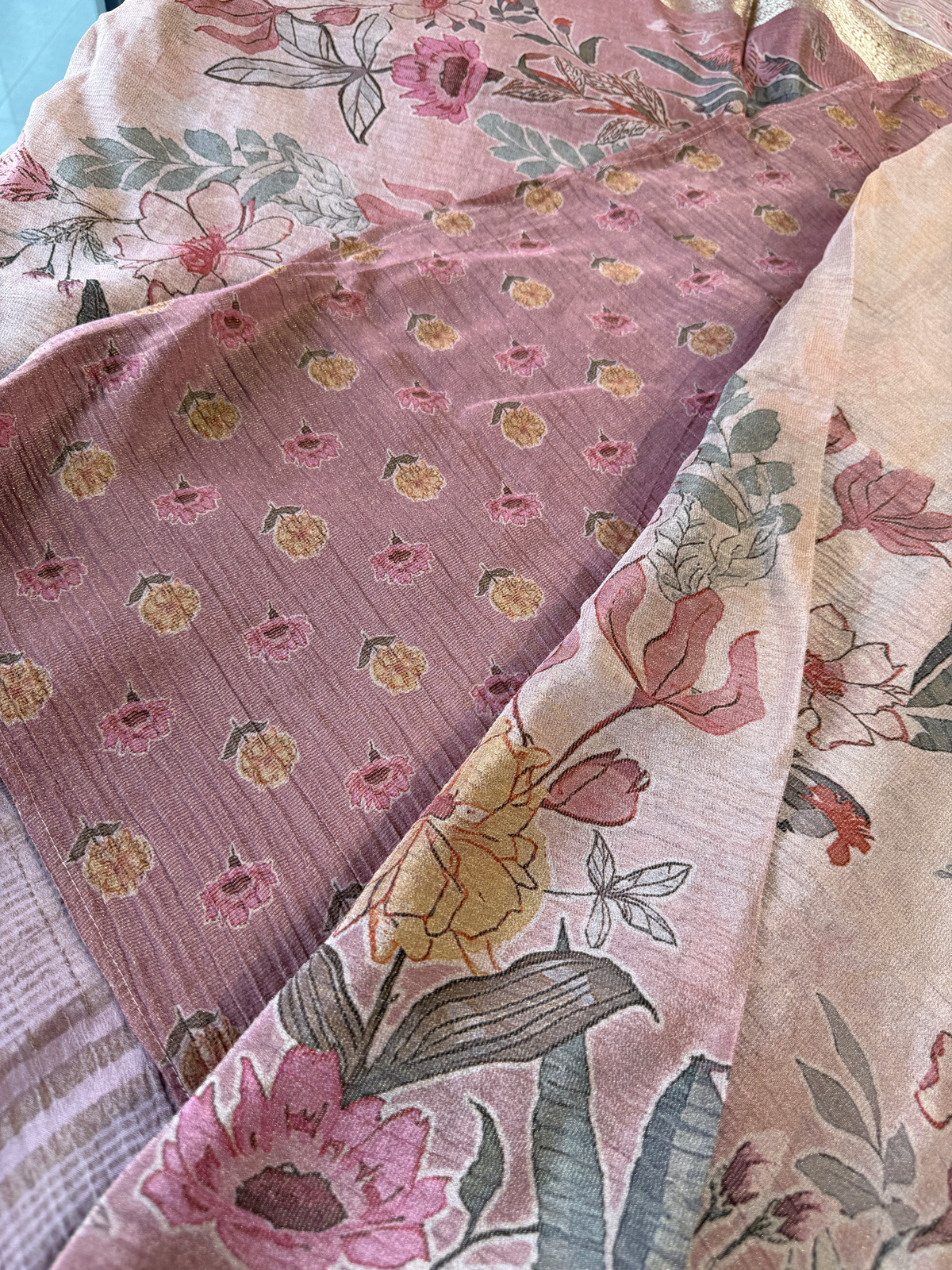 Crushed Tissue Saree/ 183A