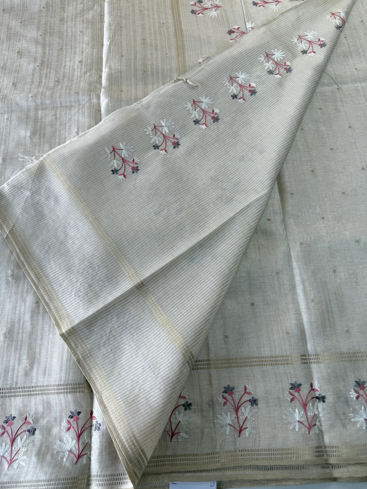 Soft semi Tussar saree / FN456