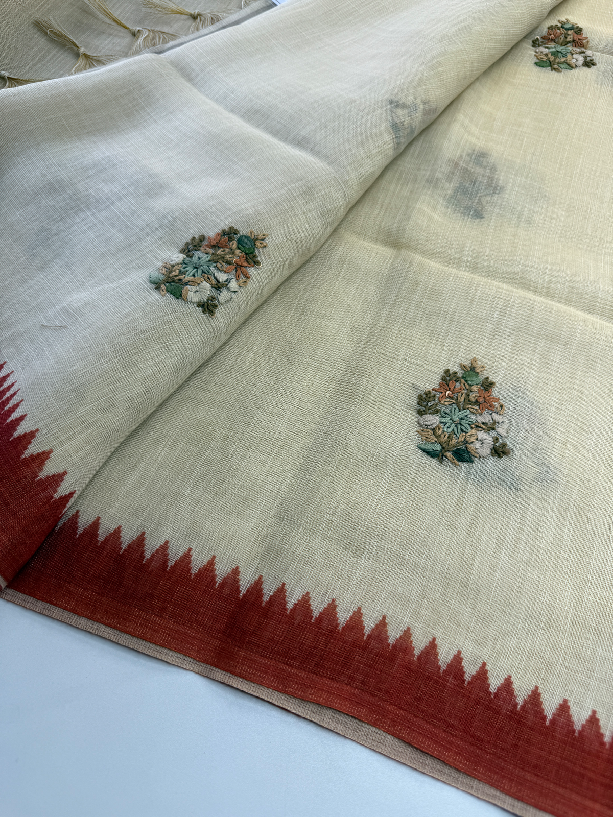 Tissue linen blended saree/ 1671