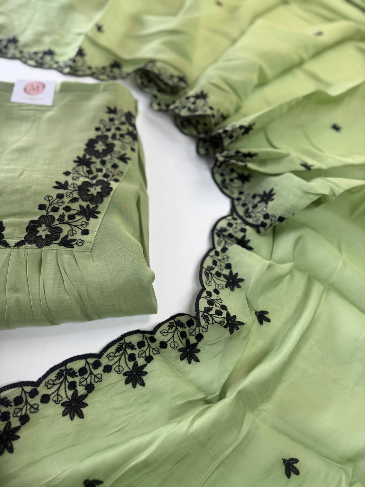 Soft Chanderi unstitched salwar set / NC249