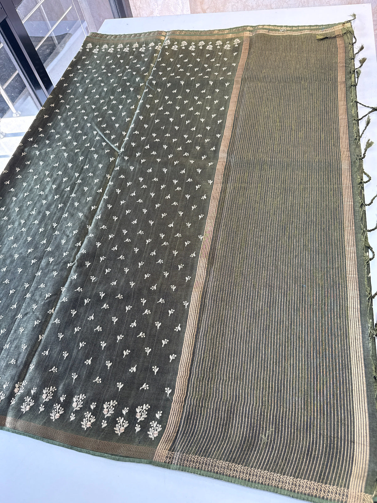 Soft semi Tussar saree/ D470