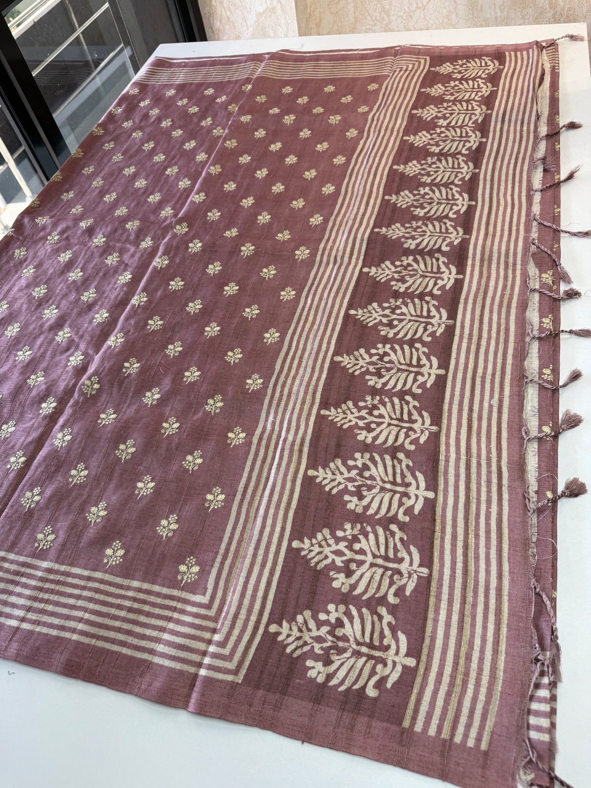Soft Semi Tussar Saree/ D526