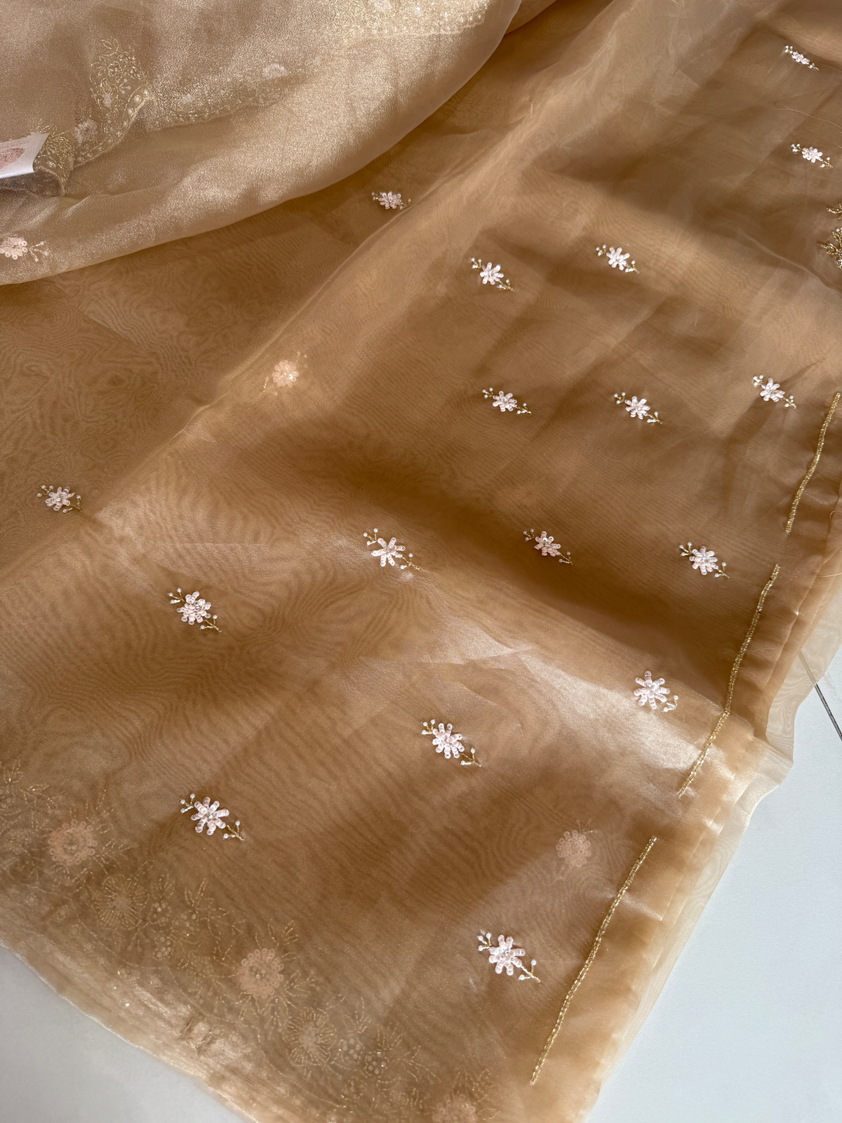 Glass organza party wear saree/ SA850