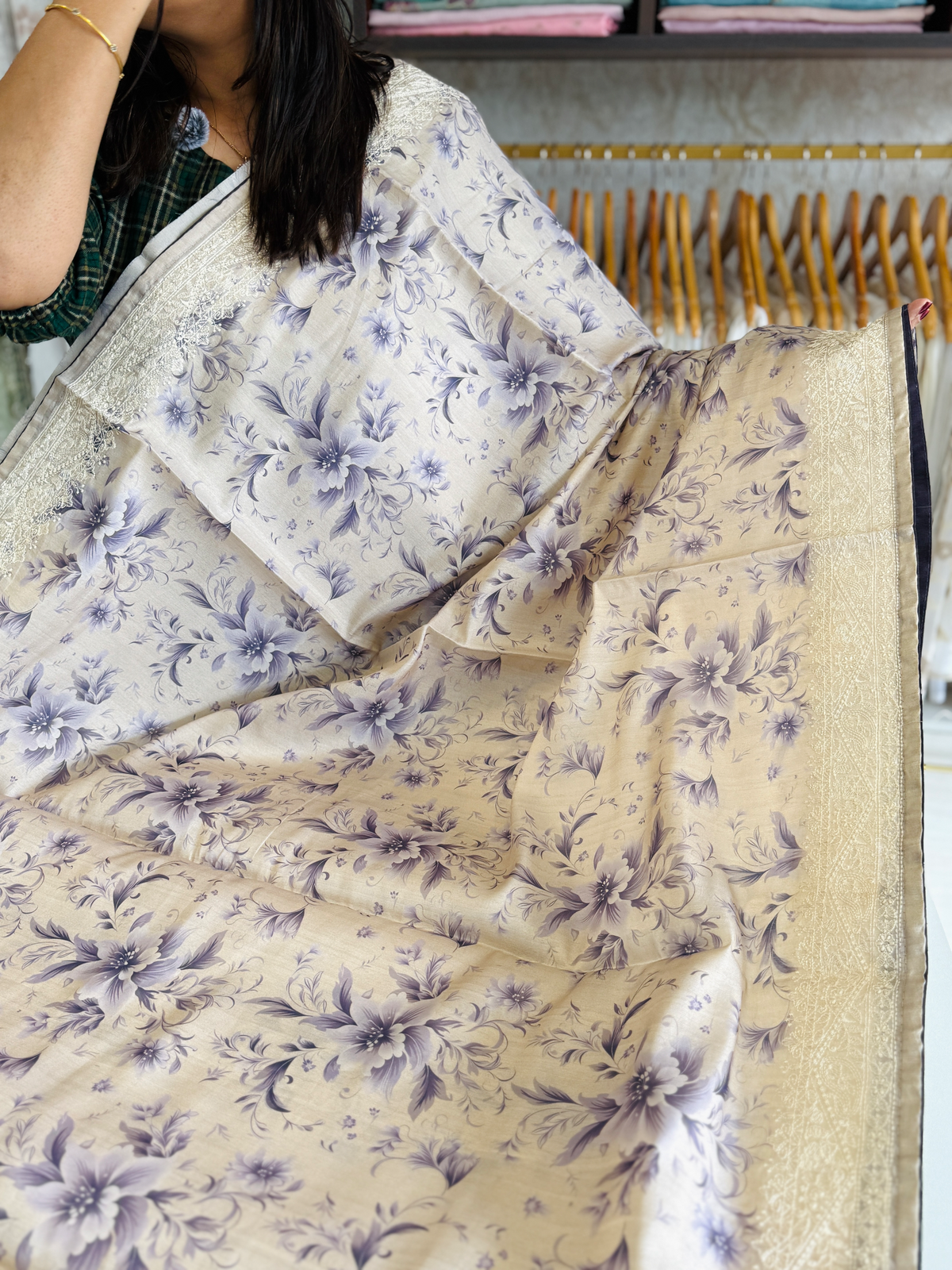 Soft semi Tussar finished saree/ FC433
