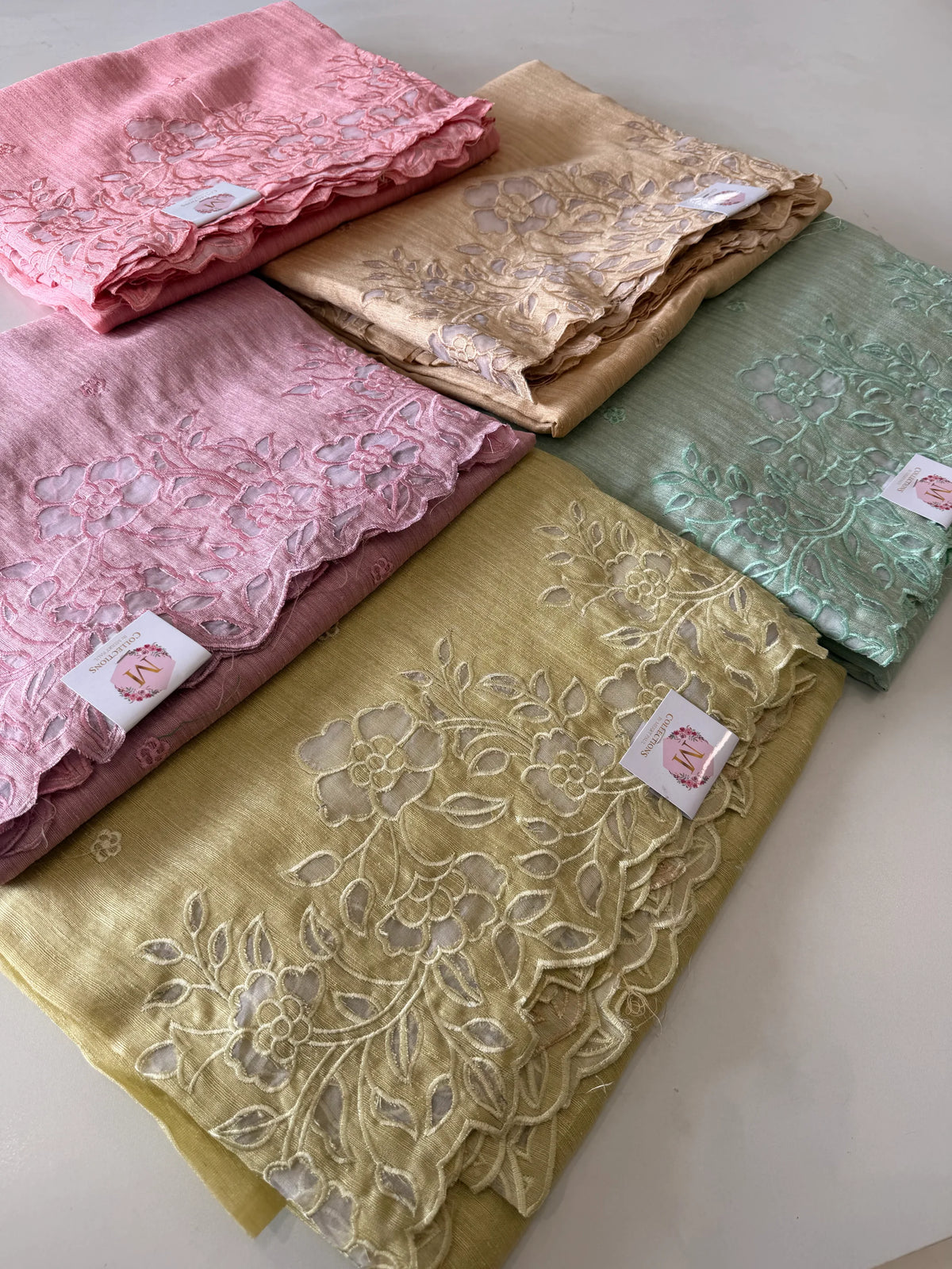 Soft semi Tussar / KM137