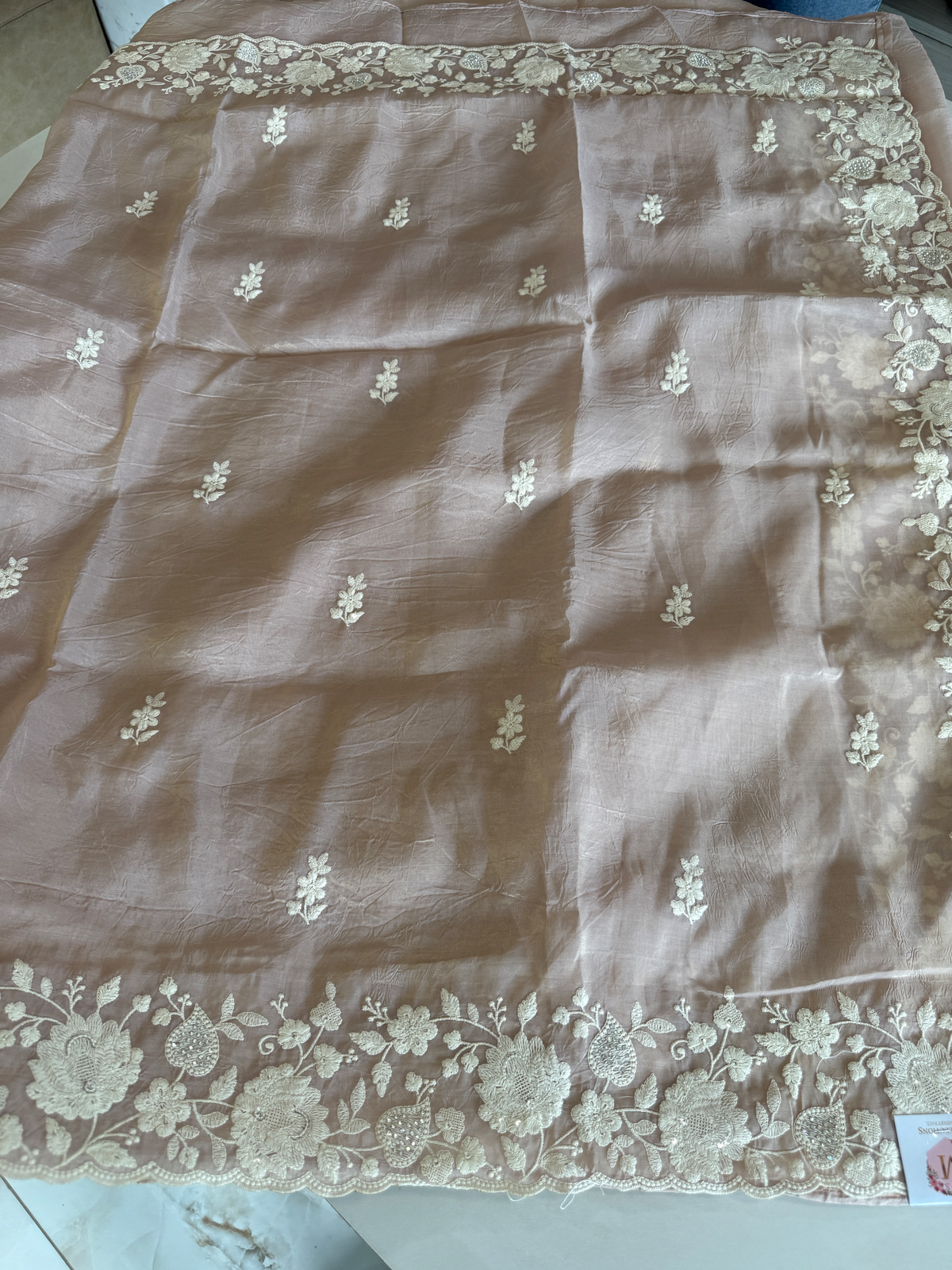 Crushed Organza Saree / MK01