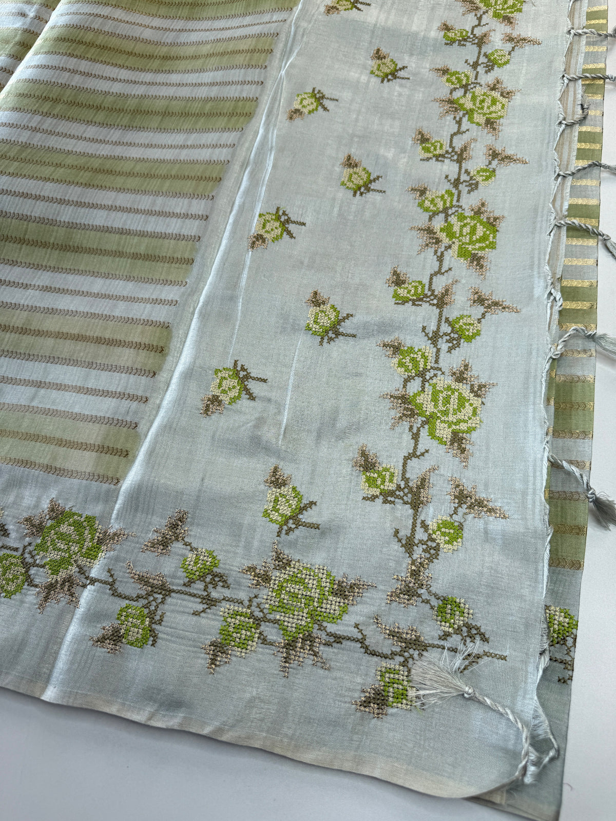 Soft semi Tussar Saree/ D490