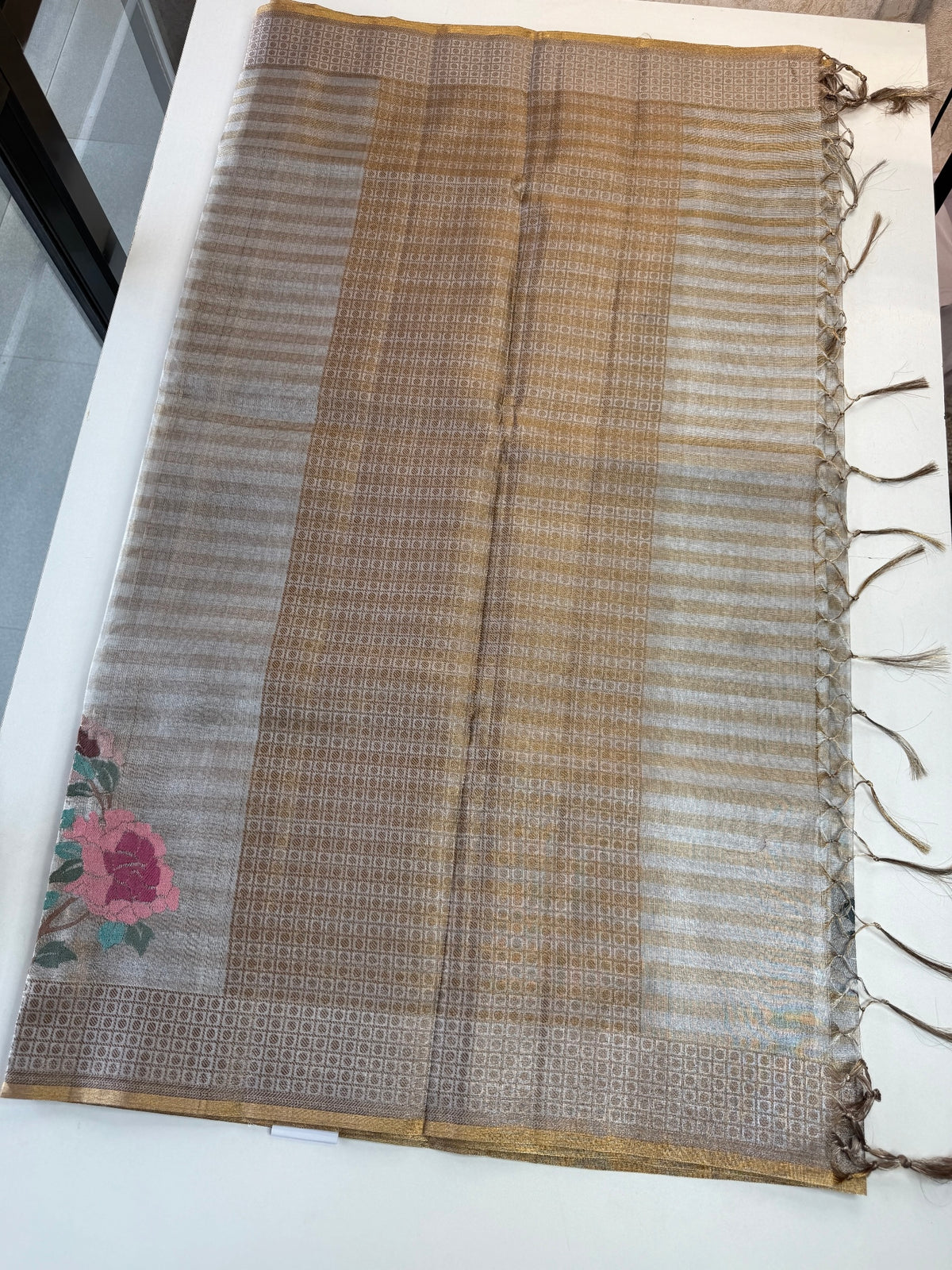 Tissue weaved Saree/ 268D