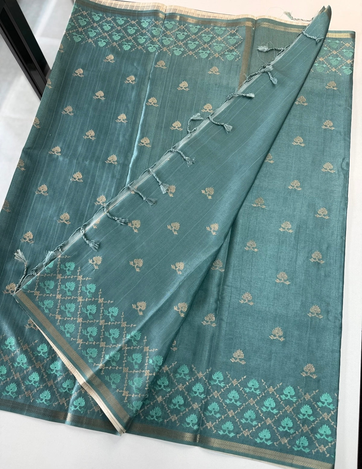 Soft Semi Tussar / FG385
