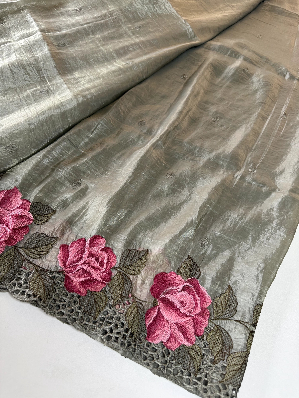 Crushed Oragnza Saree / SC8129