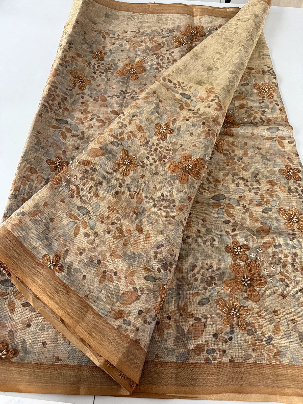 Tissue Linen Blend / SR562