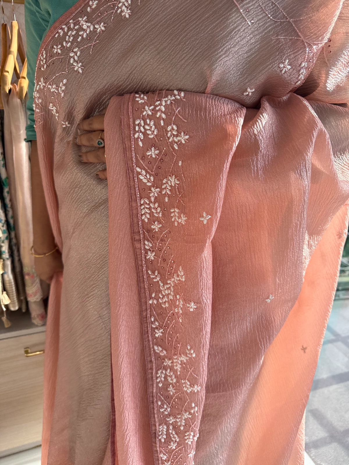 Crushed Crape / BJ3609