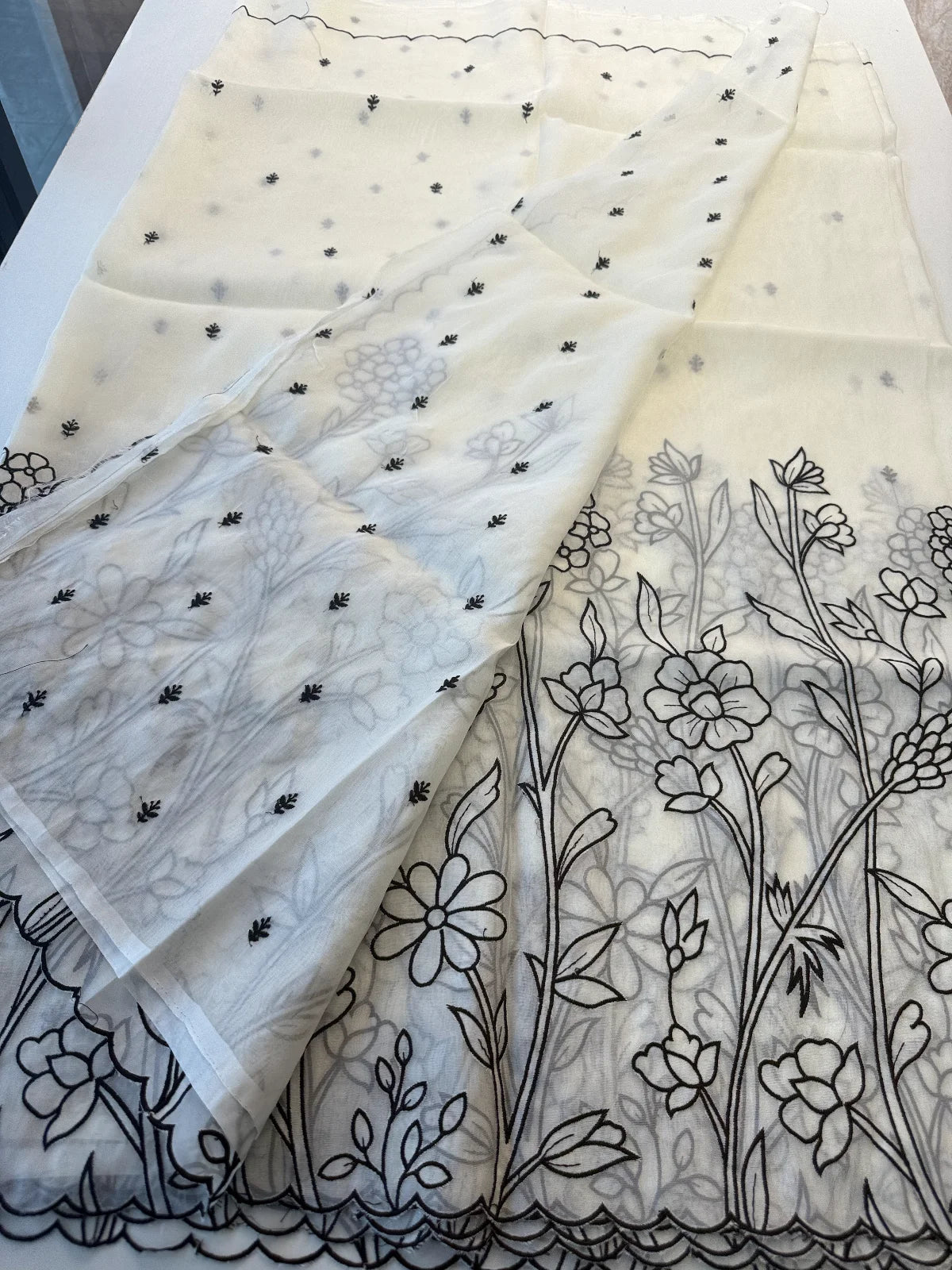 Viscous Organza / DMU15