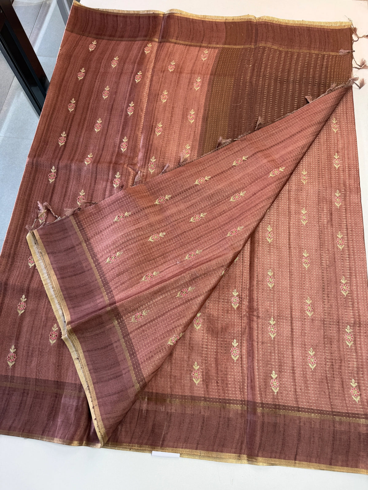 Soft Semi Tussar Saree/D462