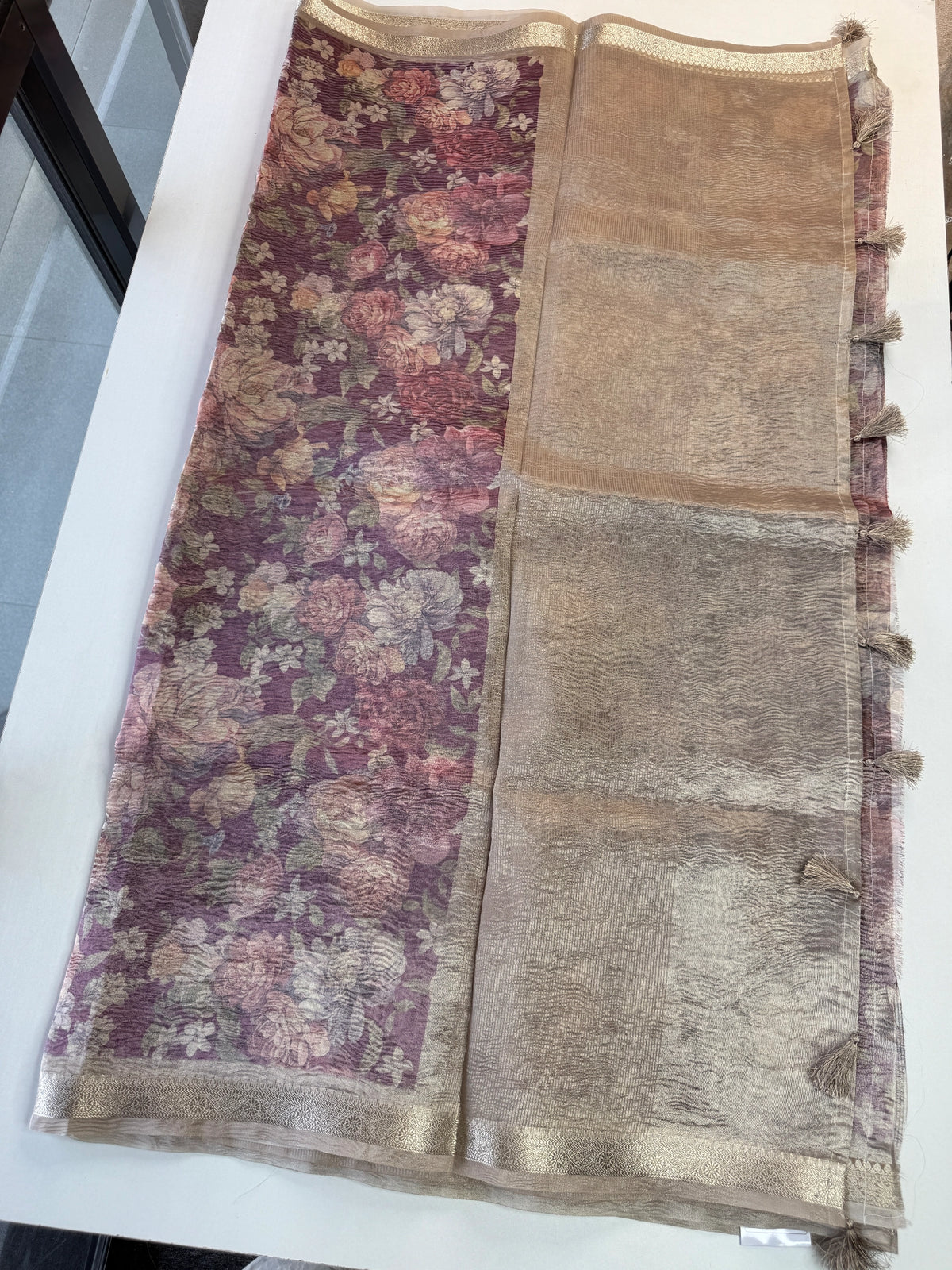 Crushed Tissue Saree / RU687