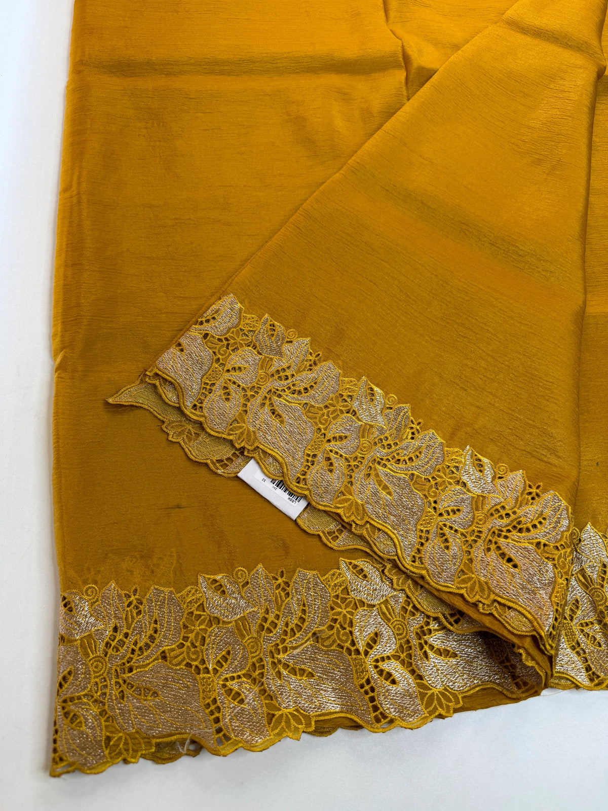Crushed Crape Saree/ CW526
