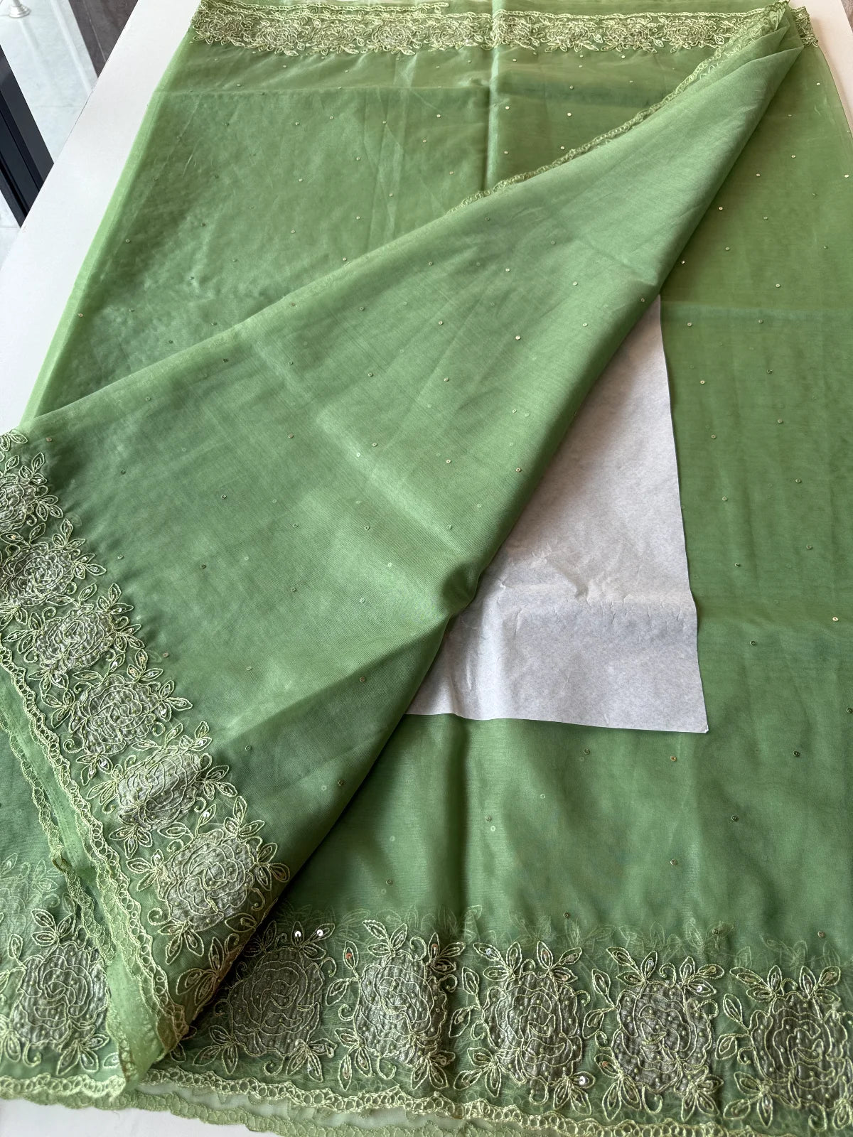 Soft Organza / HM110