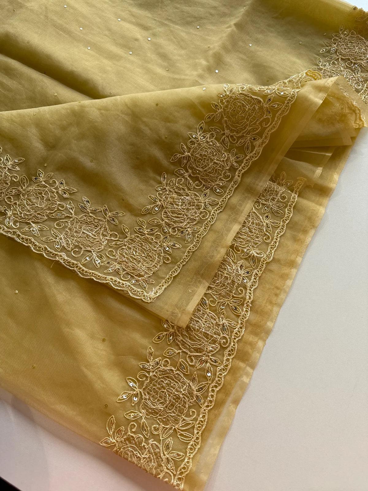 Soft Organza / HM110