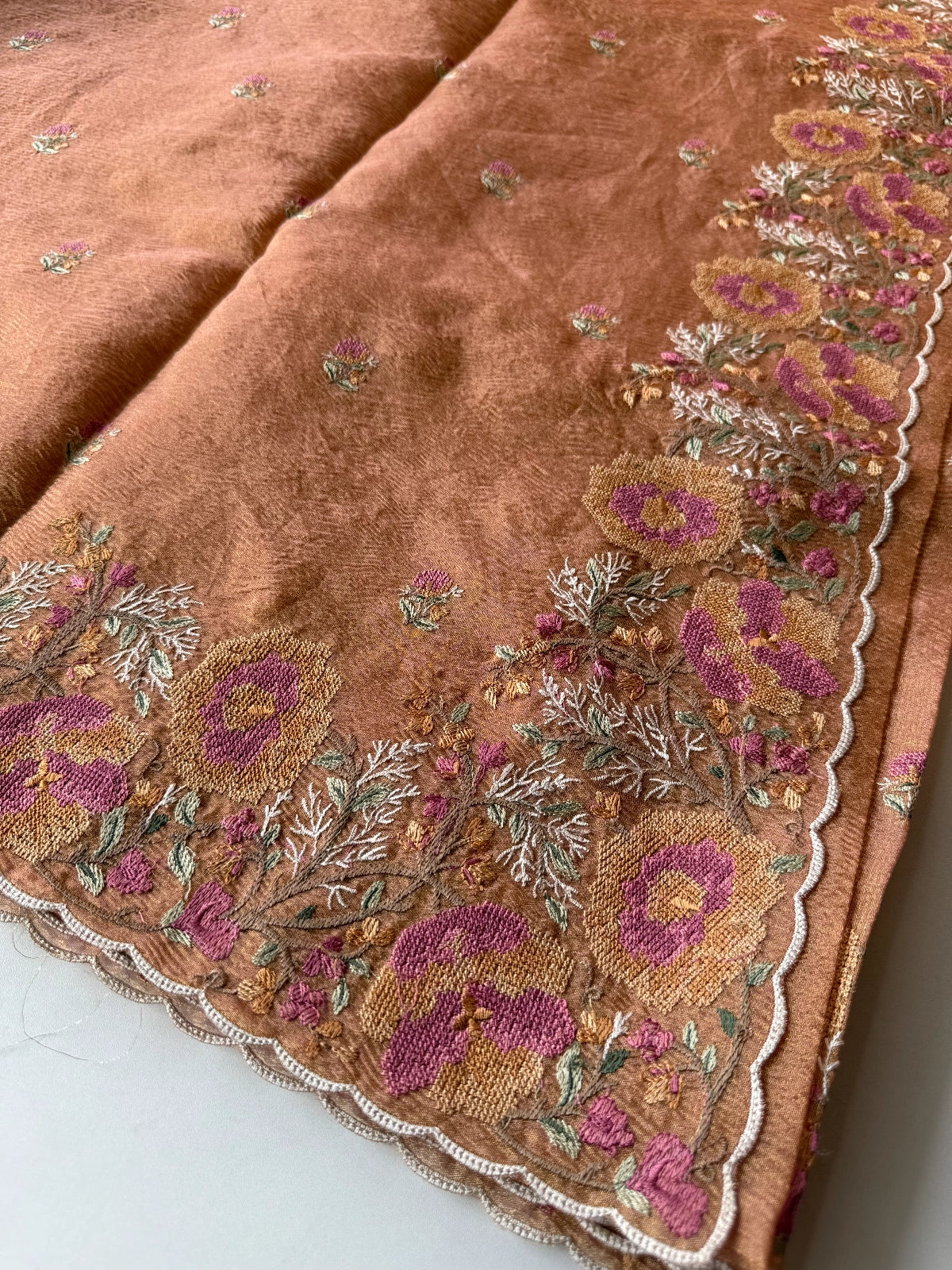 Crushed Tissue / 1200