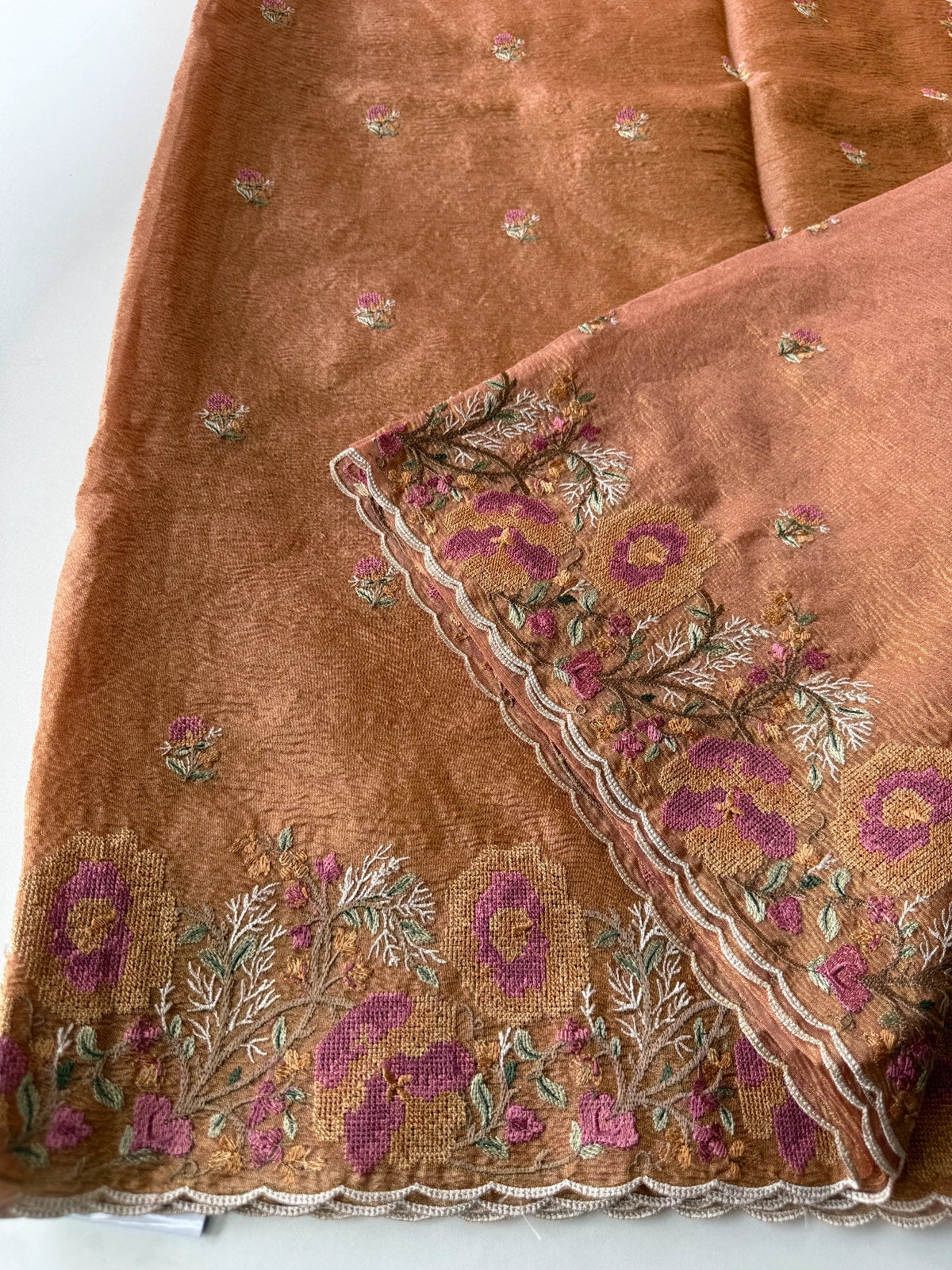 Crushed Tissue / 1200