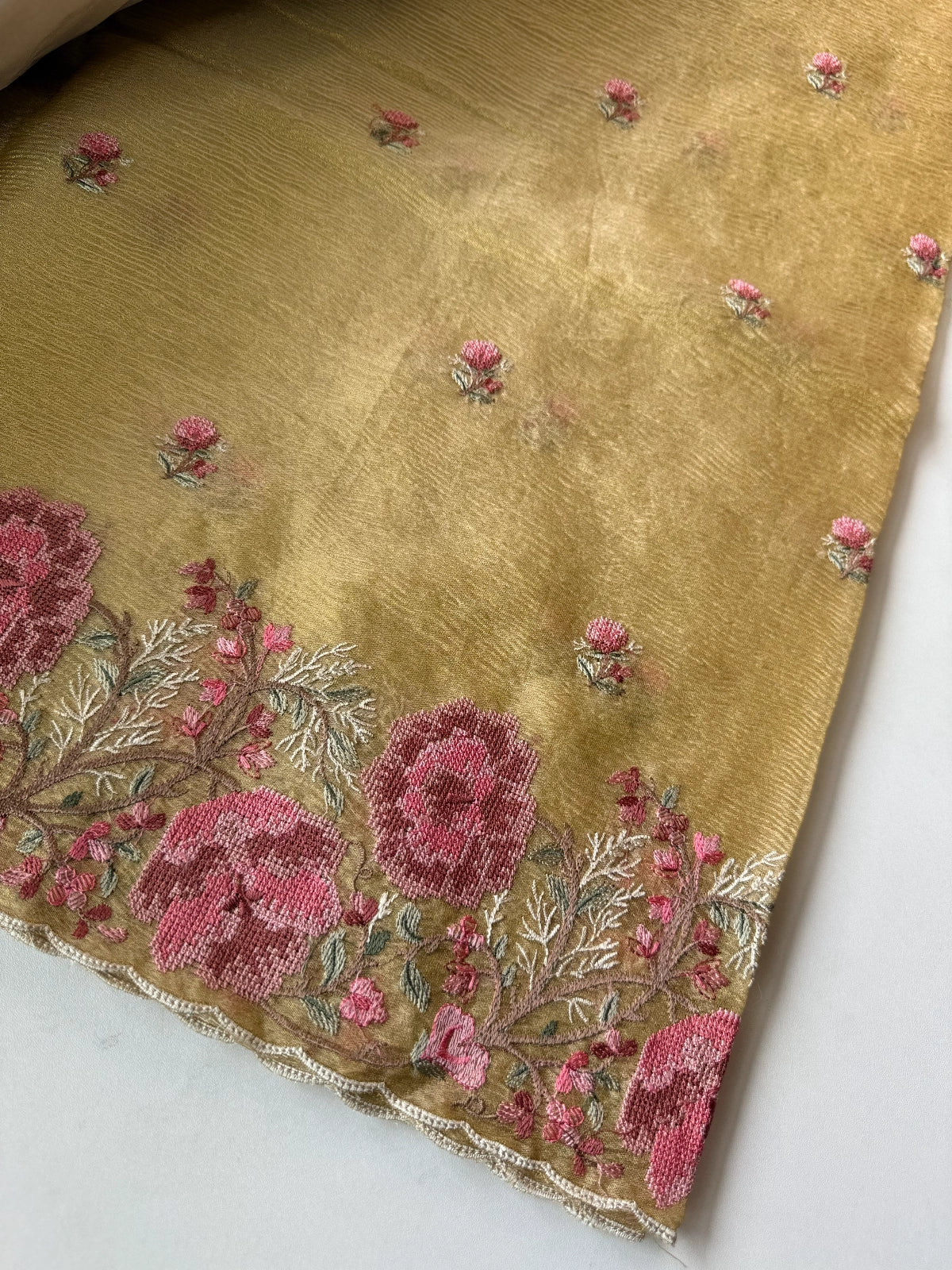 Crushed Tissue / 1200