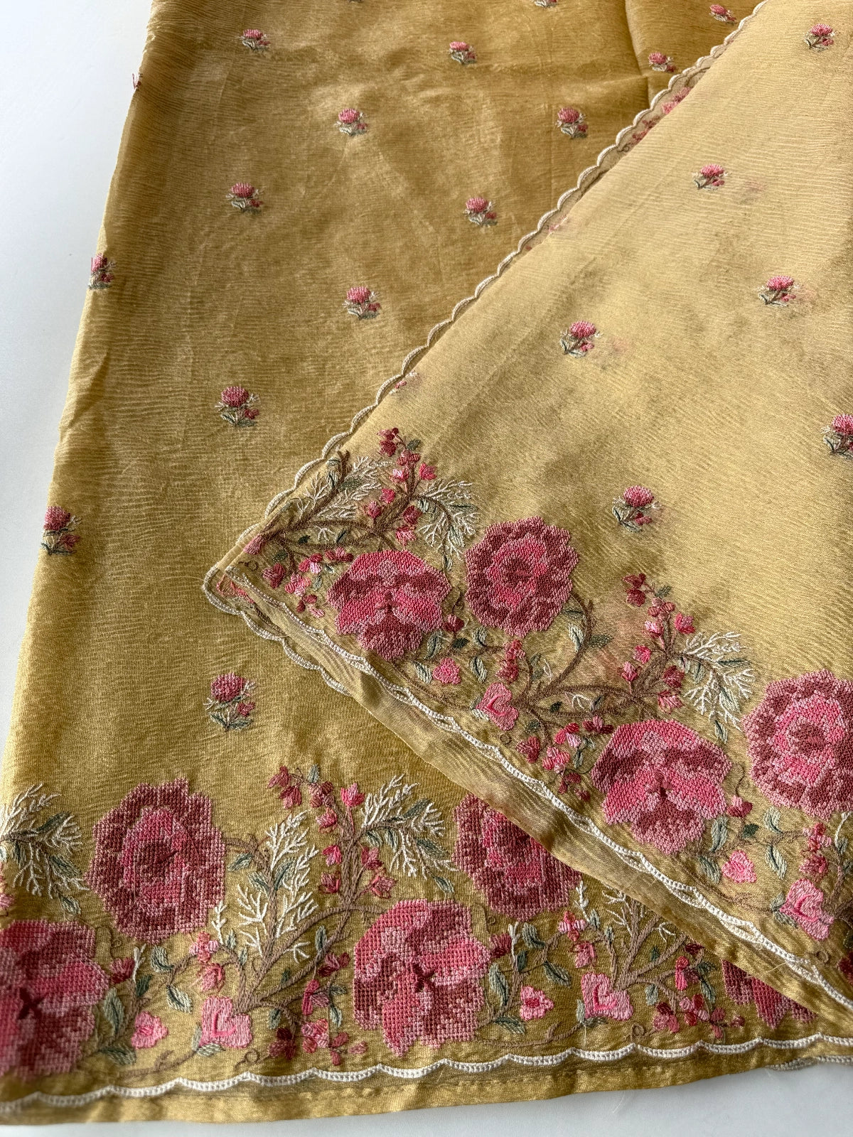 Crushed Tissue / 1200