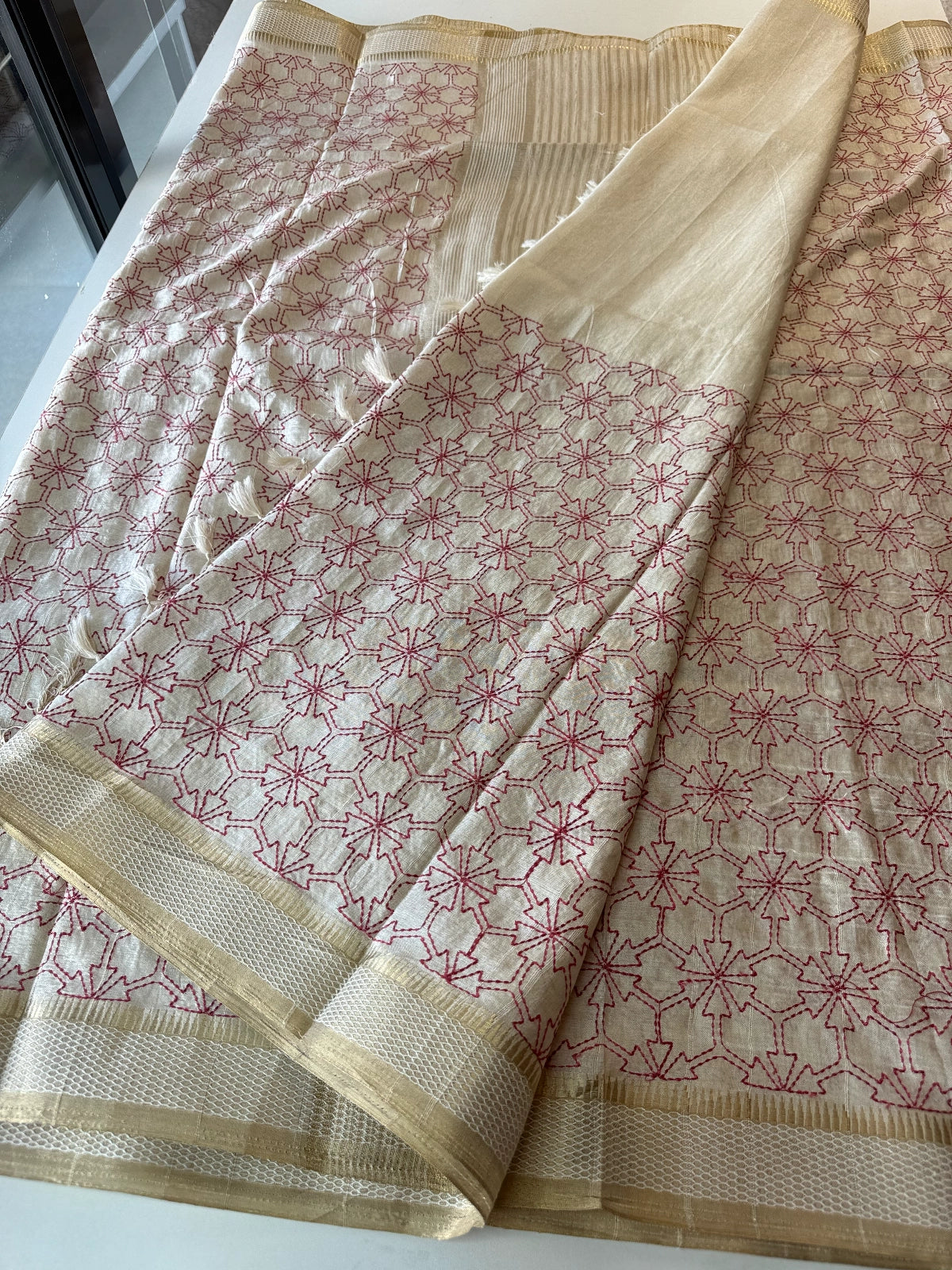 Semi Tussar / K8016