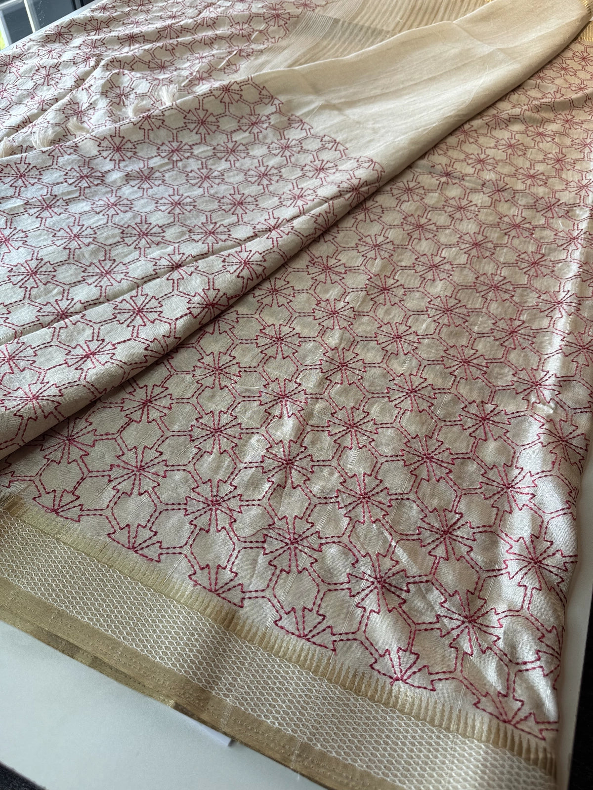 Semi Tussar / K8016