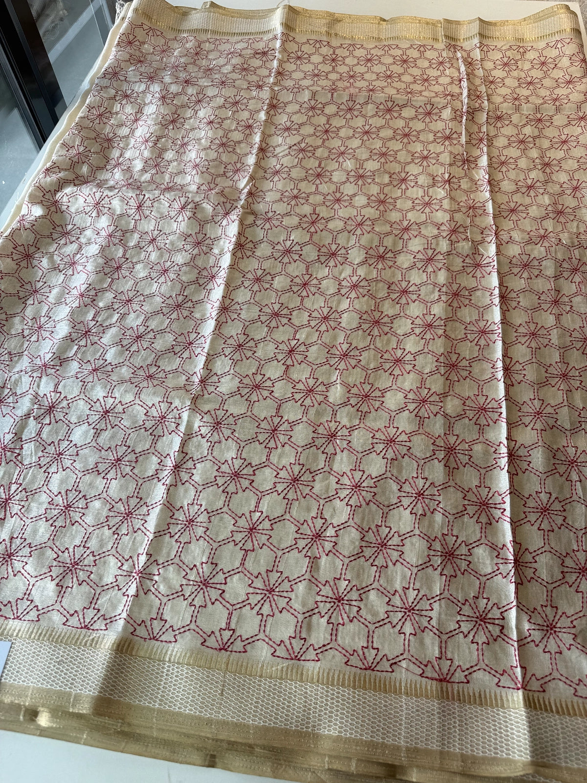 Semi Tussar / K8016