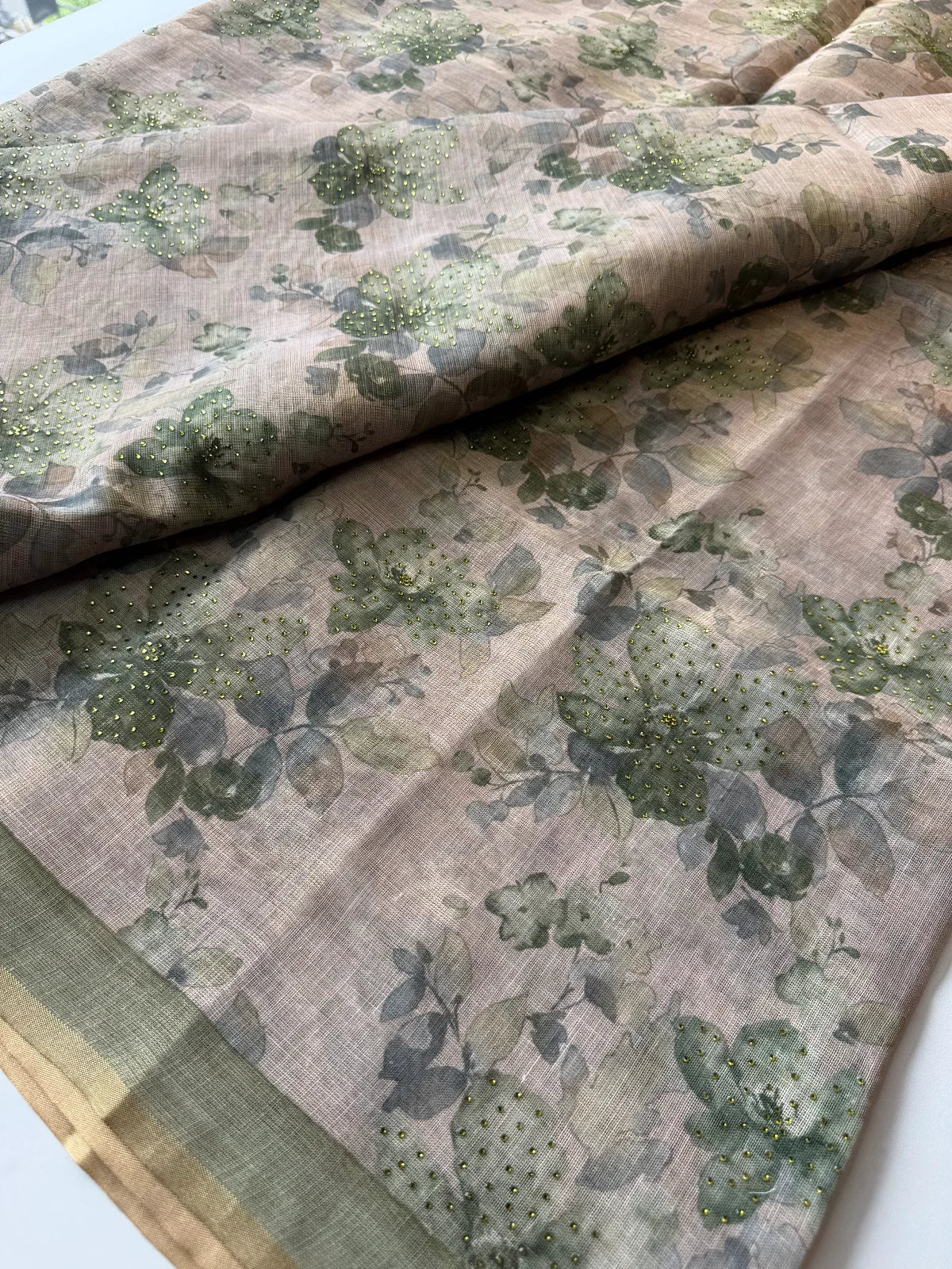 Tissue linen blend / 572A