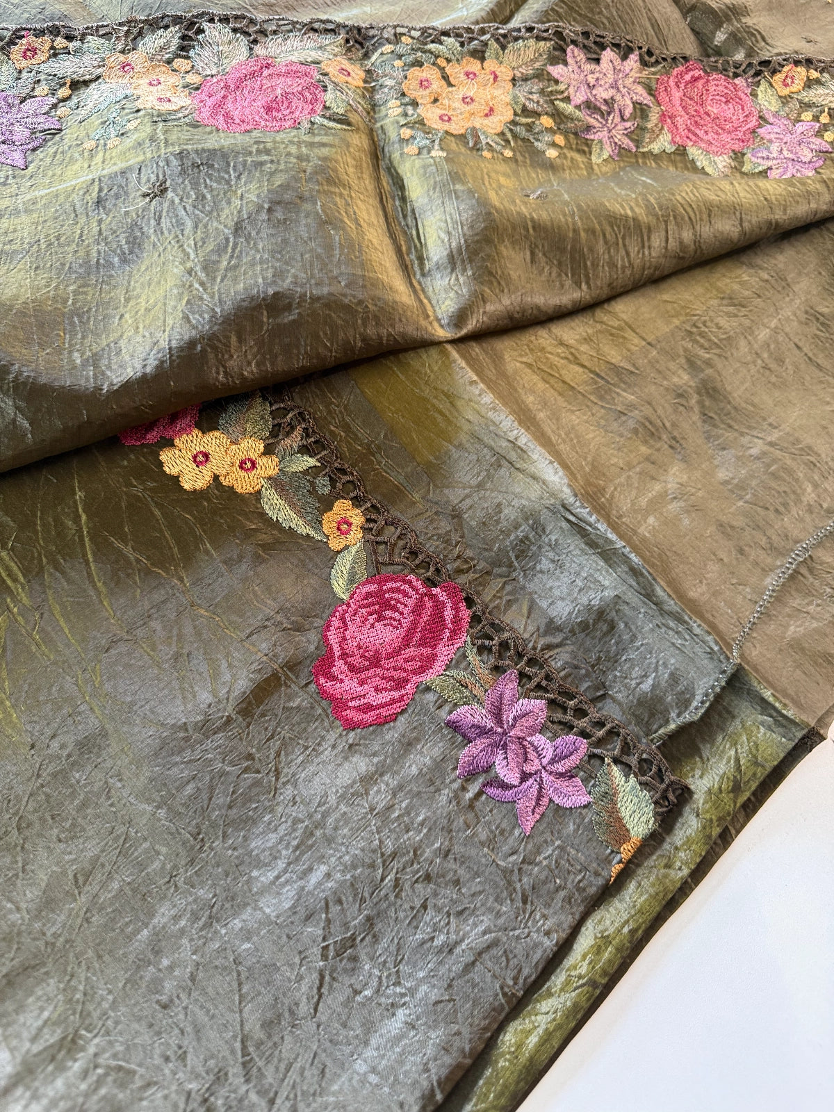 Crushed Organza/ SC18E