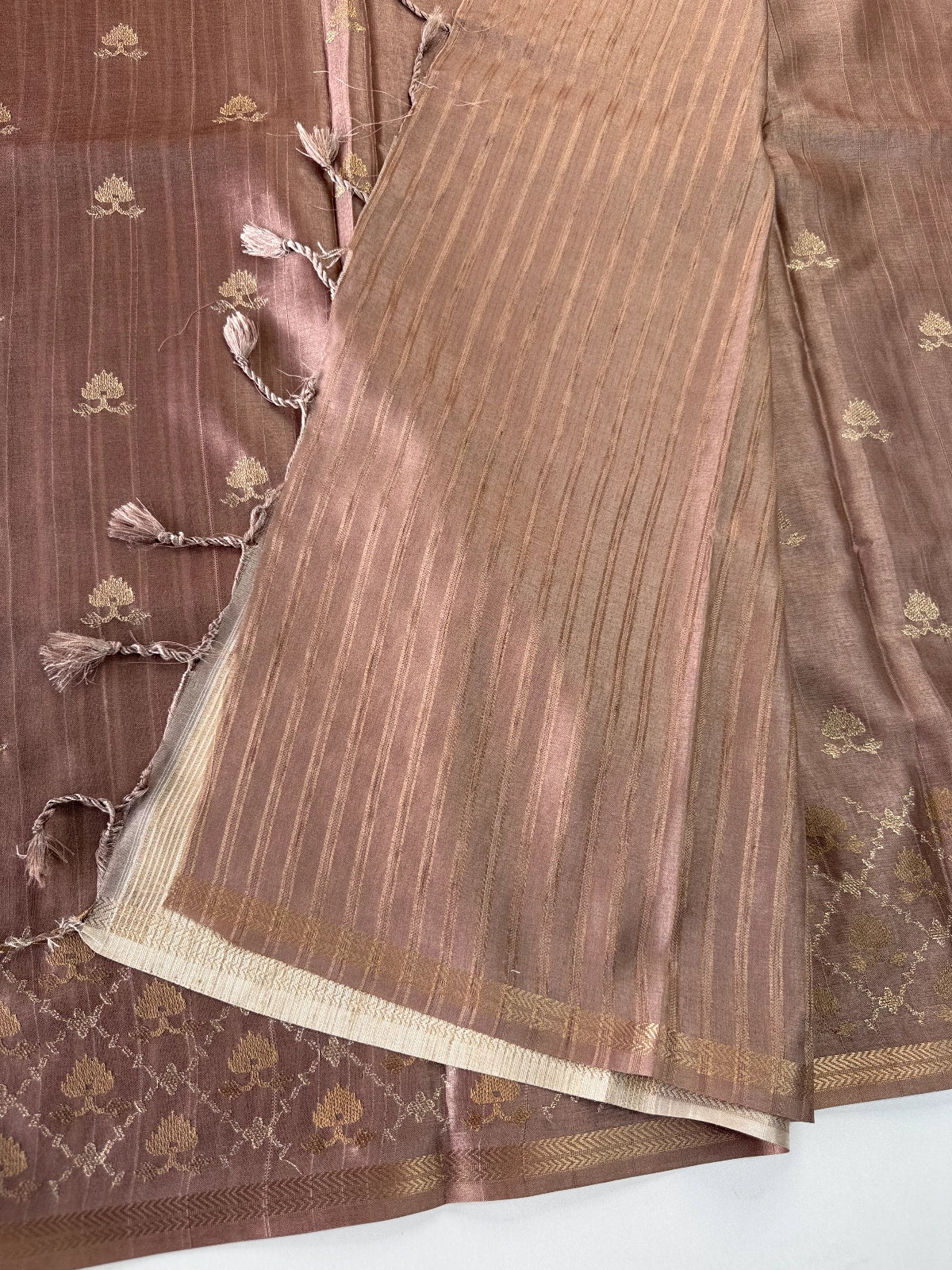 Soft Semi Tussar / FG385