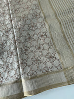 Semi Tussar / K8016