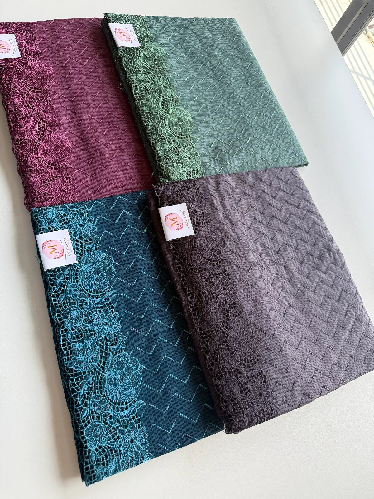 Silky kotta cutwork / BM418