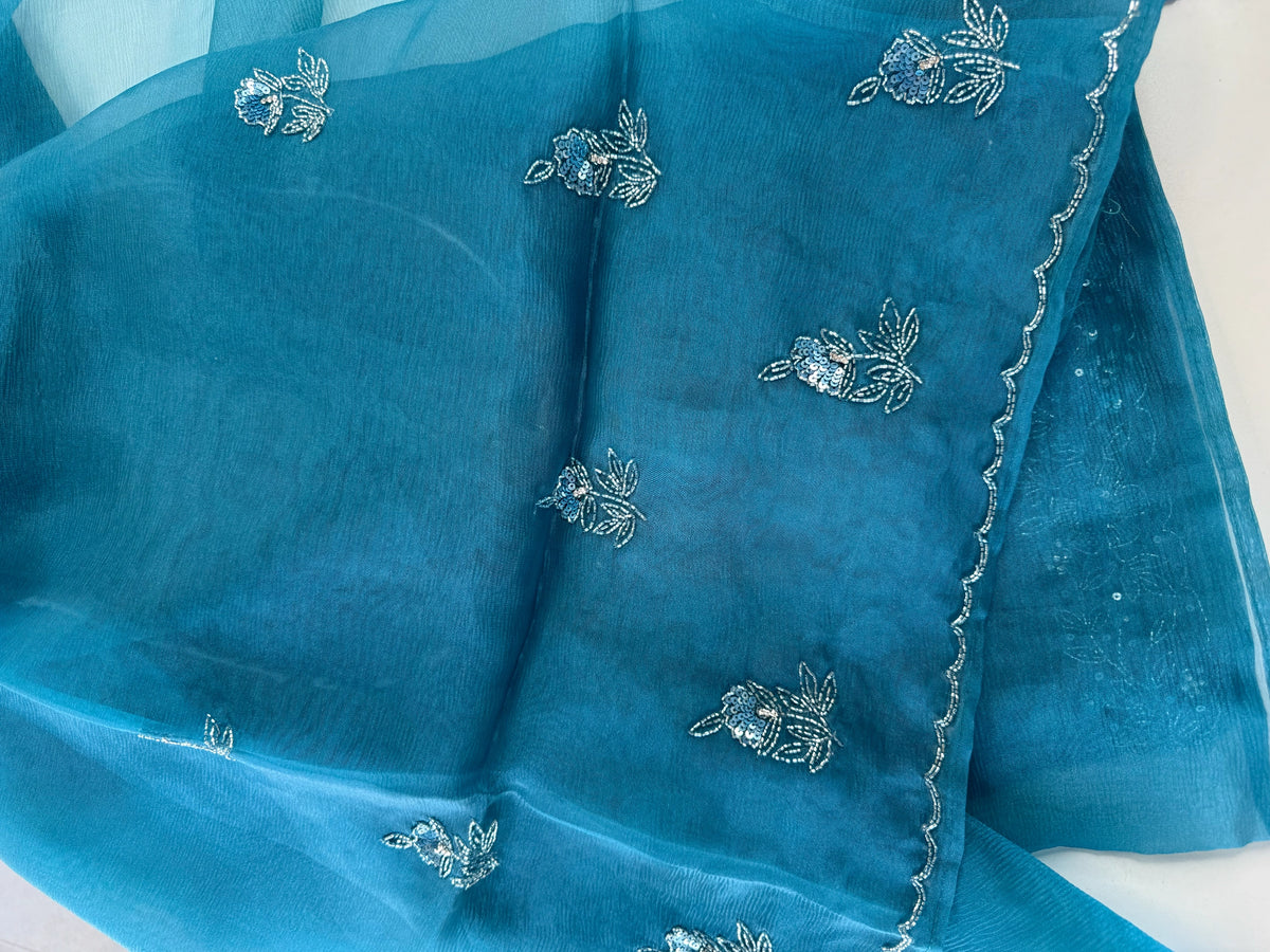 Crushed Tissue / HW129