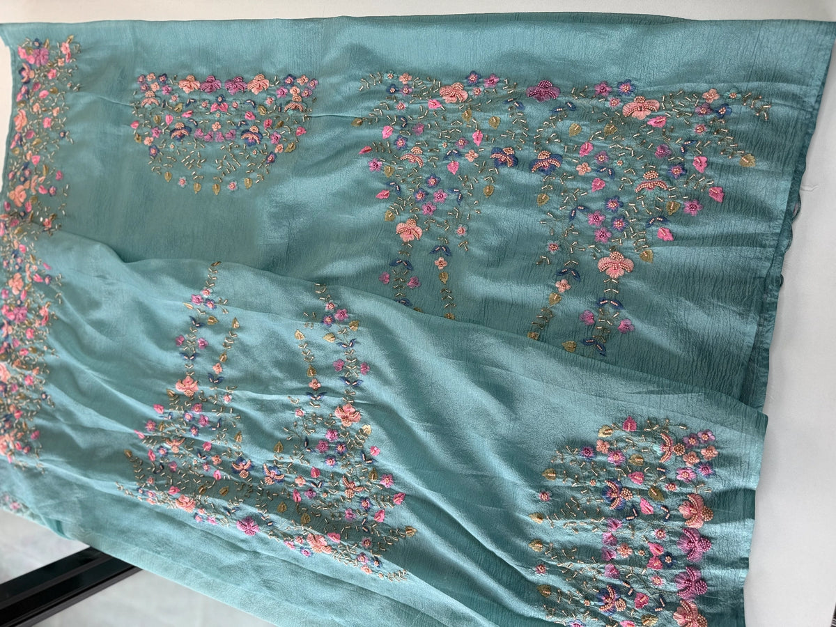 Crushed Crape Saree / 920A