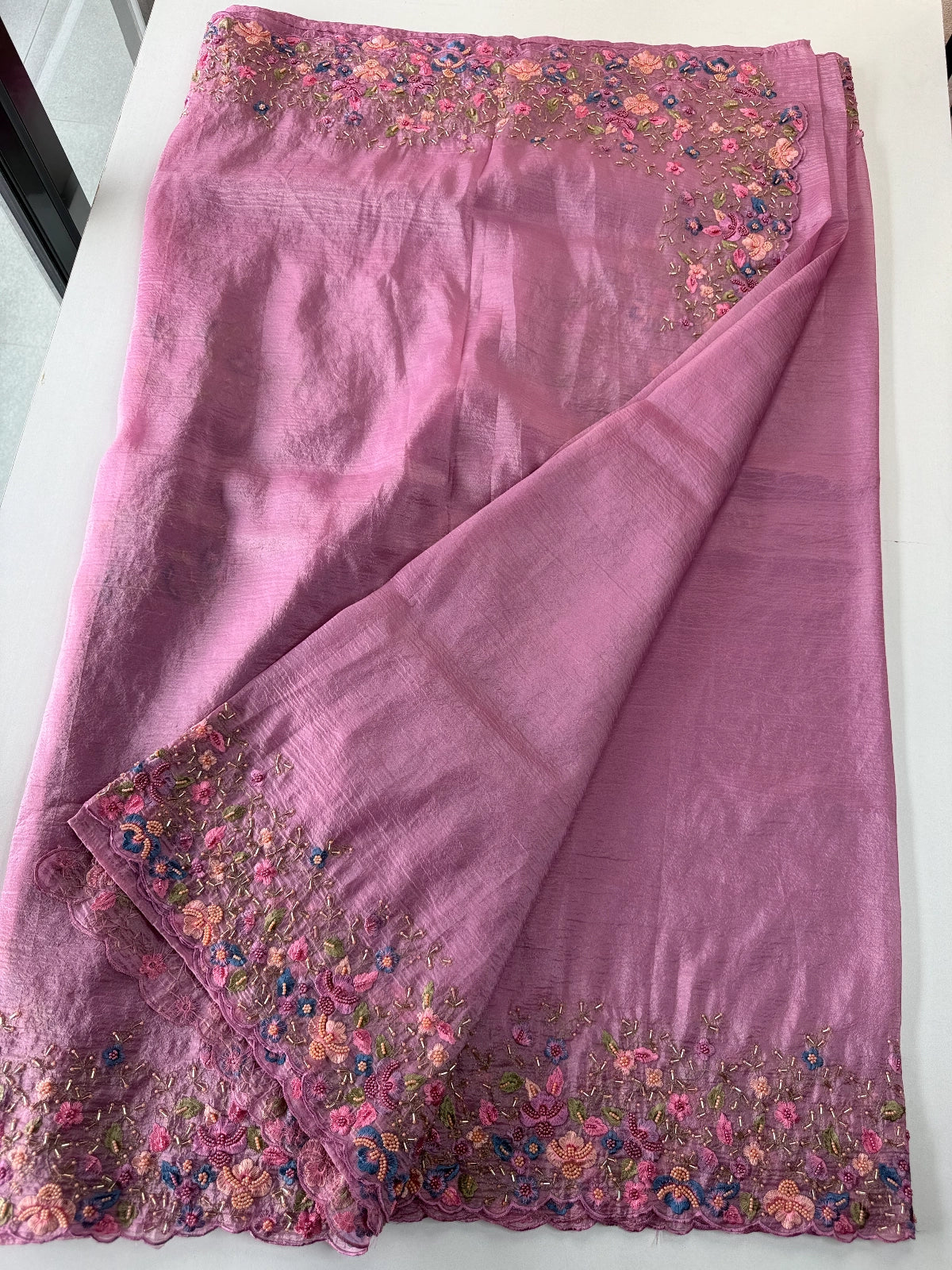Crushed Crape Saree / 920A