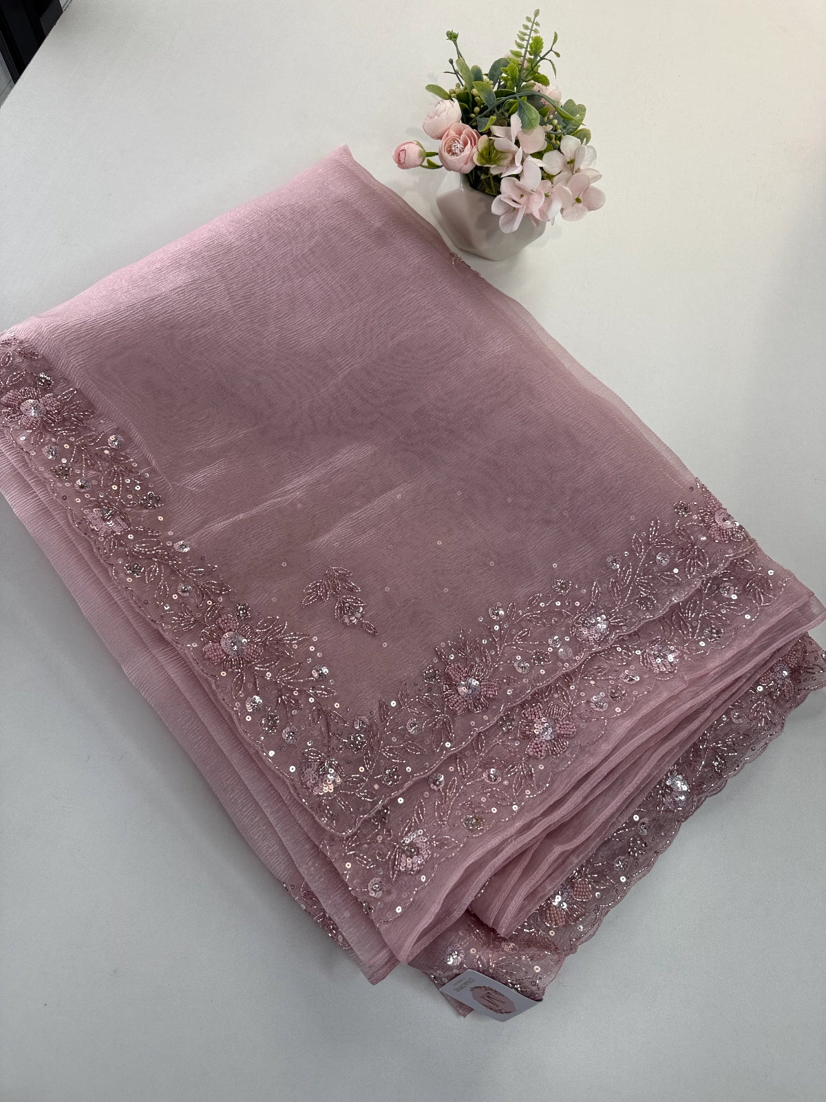 Crushed Tissue / HW129