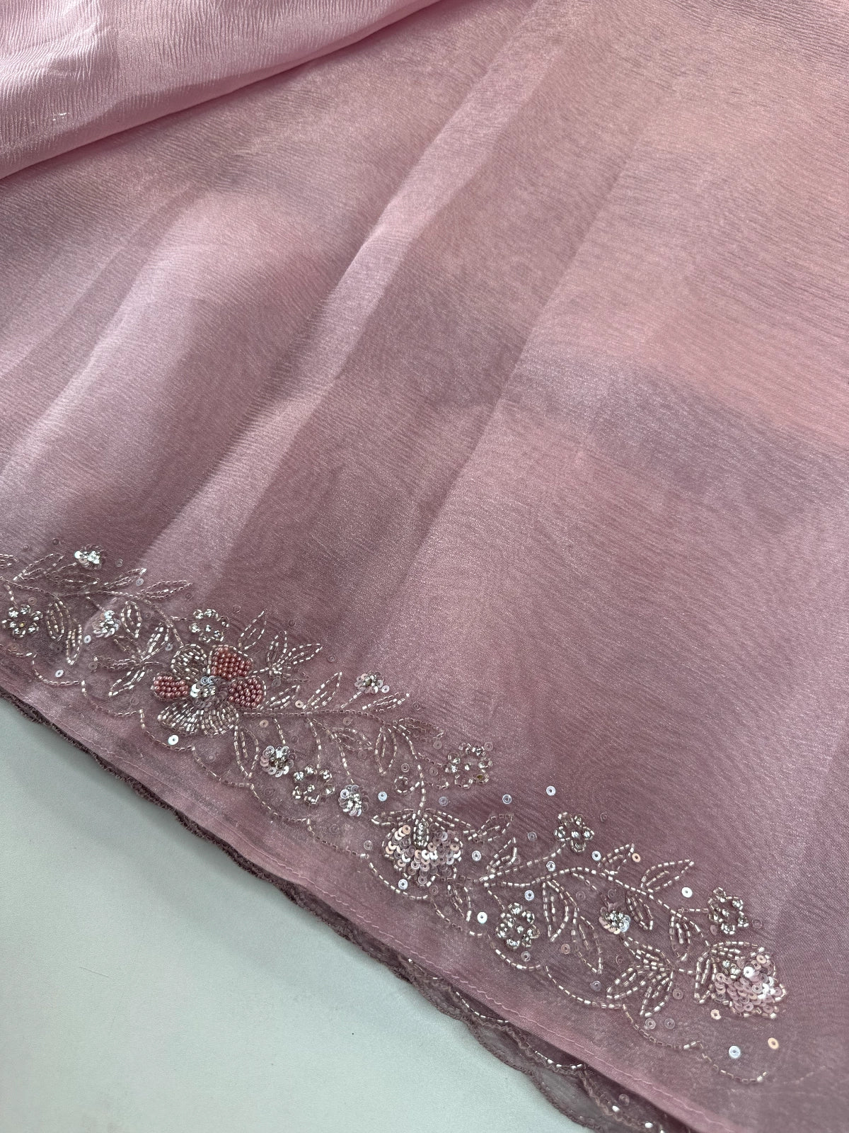 Crushed Tissue / HW129