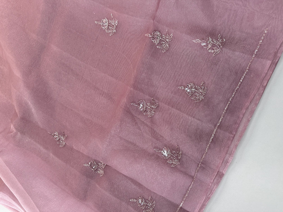 Crushed Tissue / HW129