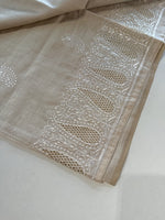 Semi Tussar / MC7900