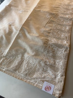 Semi Tussar / MC7900