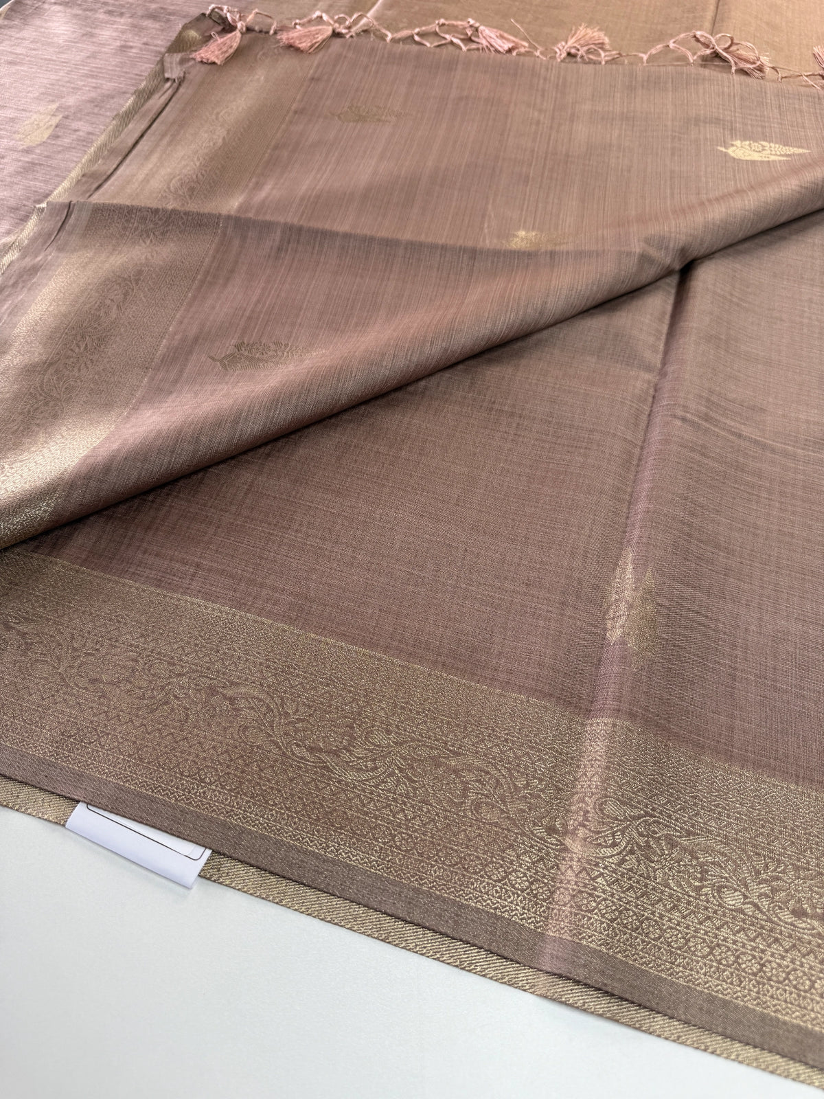 Semi silk Banarasi weaved saree/JFS55