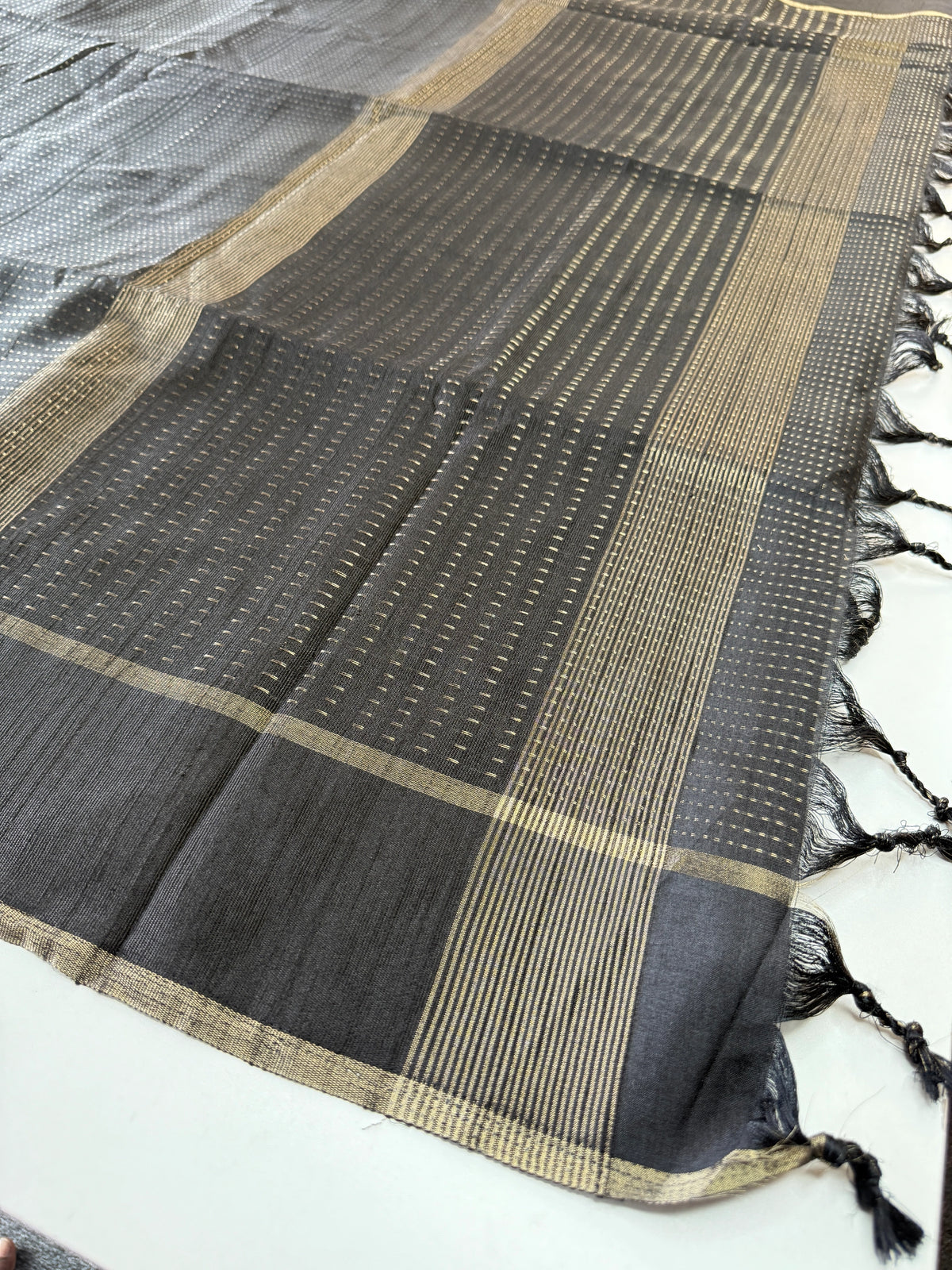 Semi matka saree/MAT12